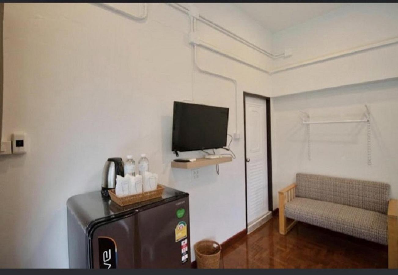 Triple Balcony Room Private Bathroom