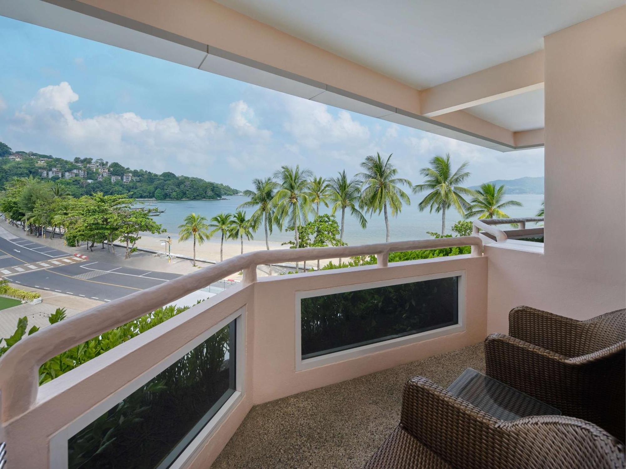 Deluxe Double or Twin Room with Sea View,1437545761:JPEG