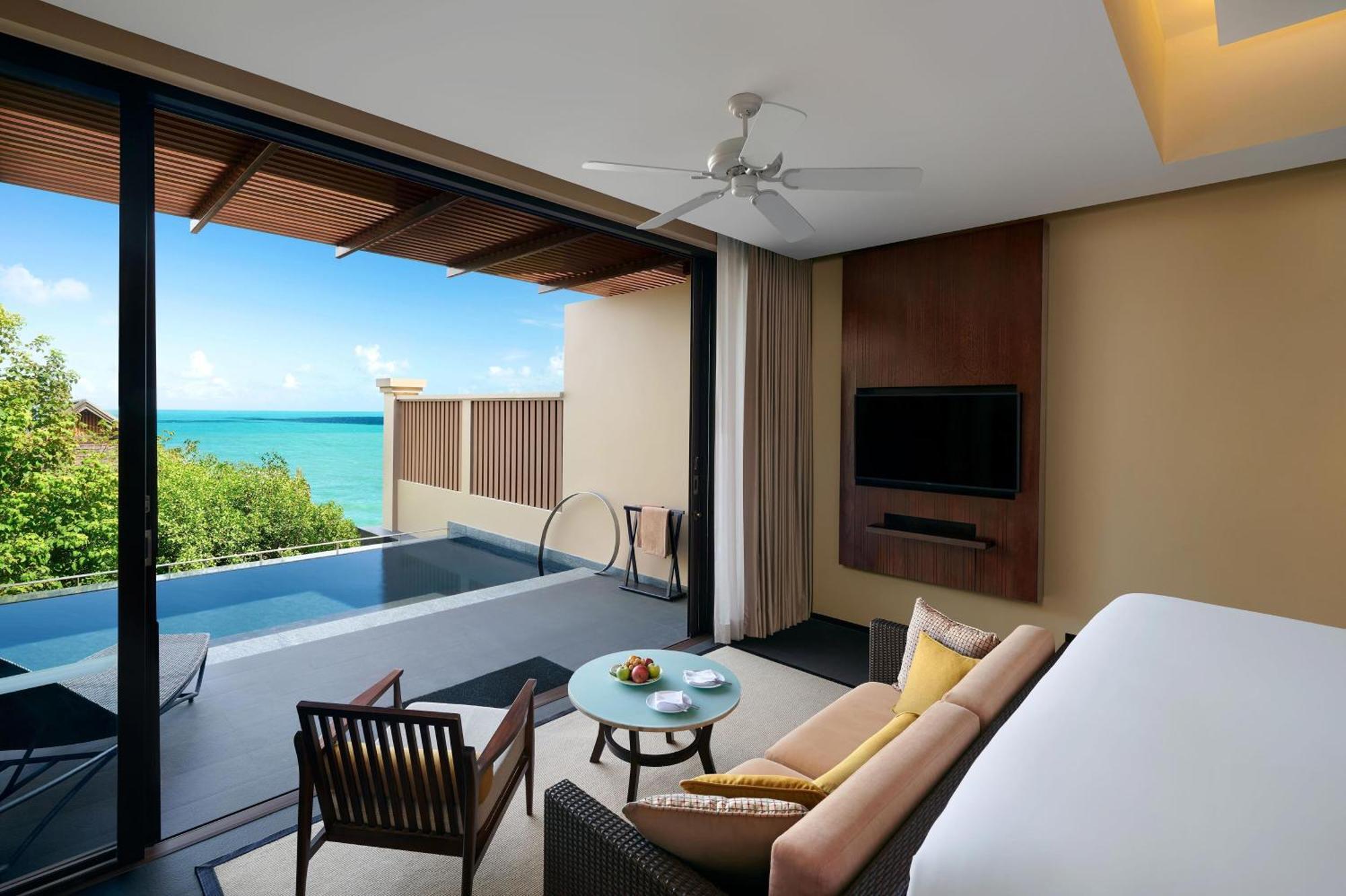 Suite Ocean Queen Premium con 2 letti queen-size, divano letto e piscina privata
