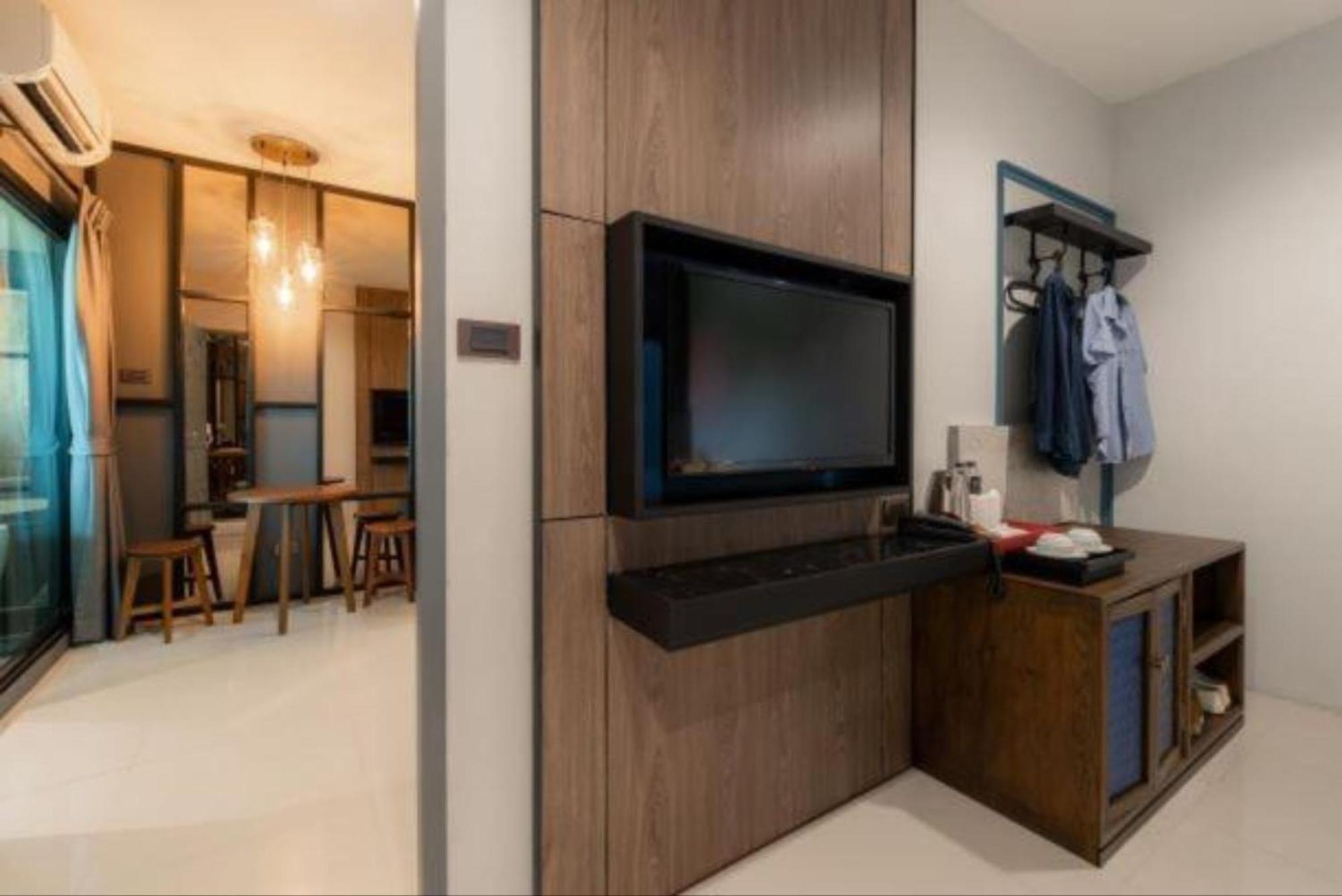 One-Bedroom Suite