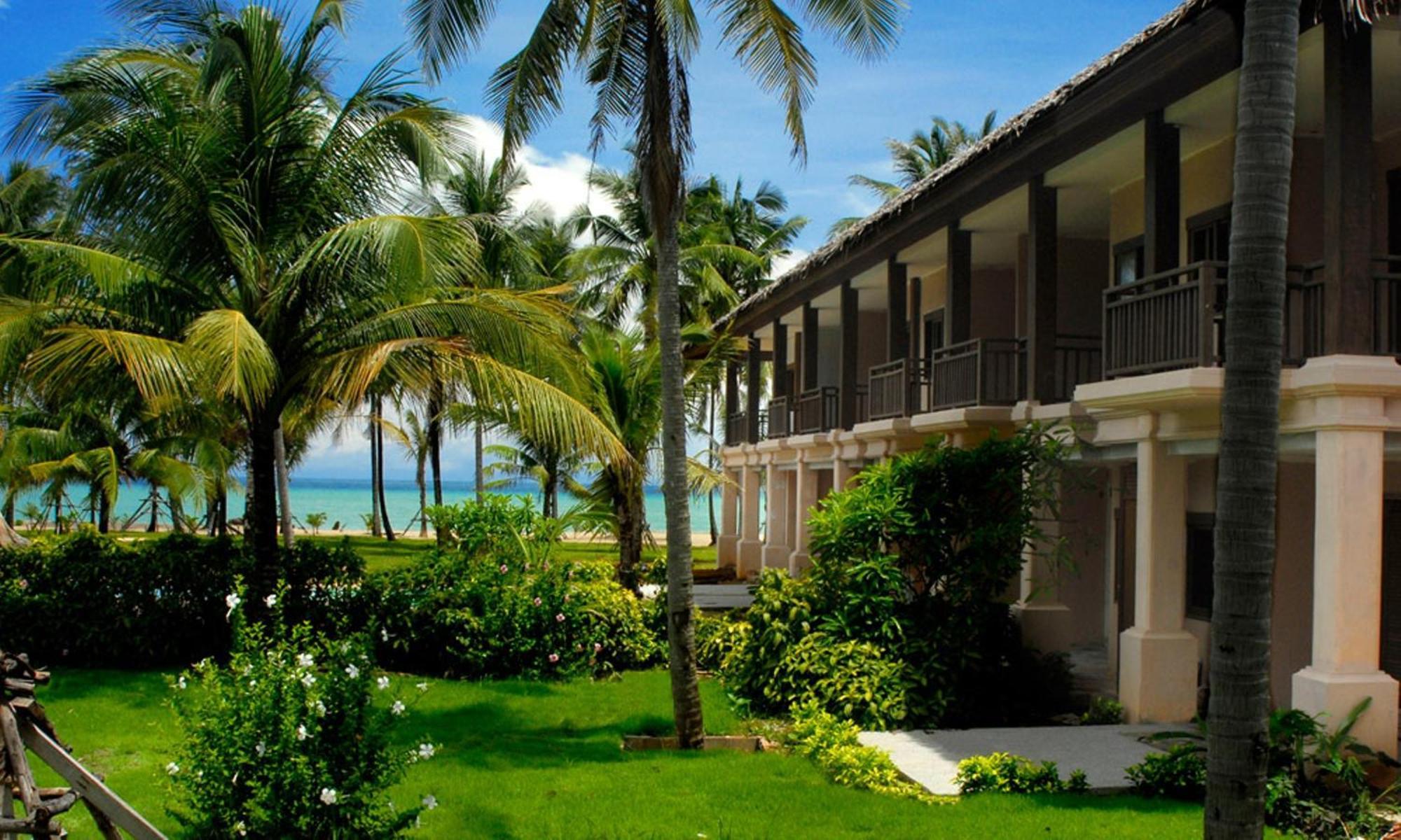 Deluxe Double or Twin Room Side-Sea View
