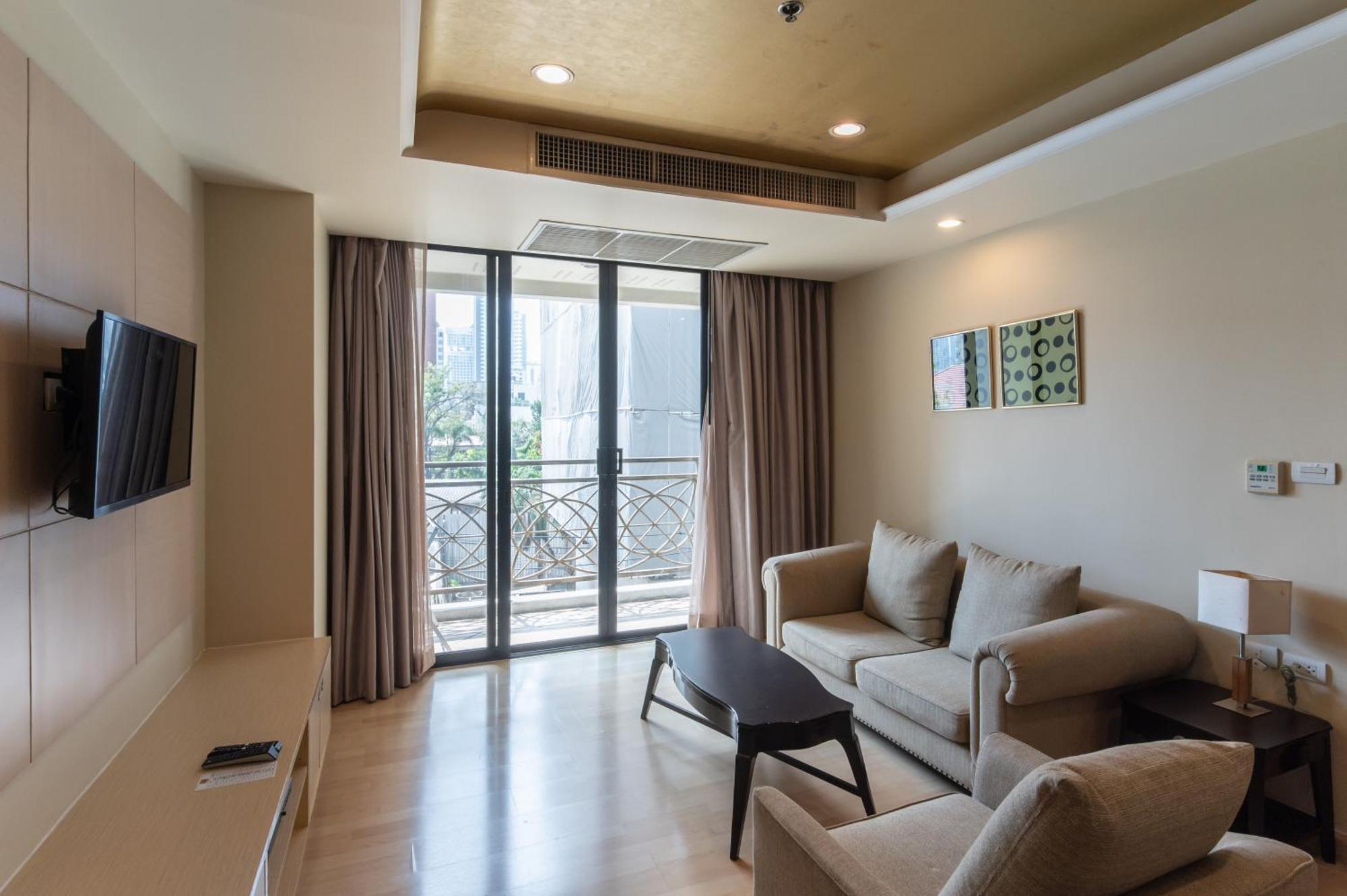 Admiral One-Bedroom Suite