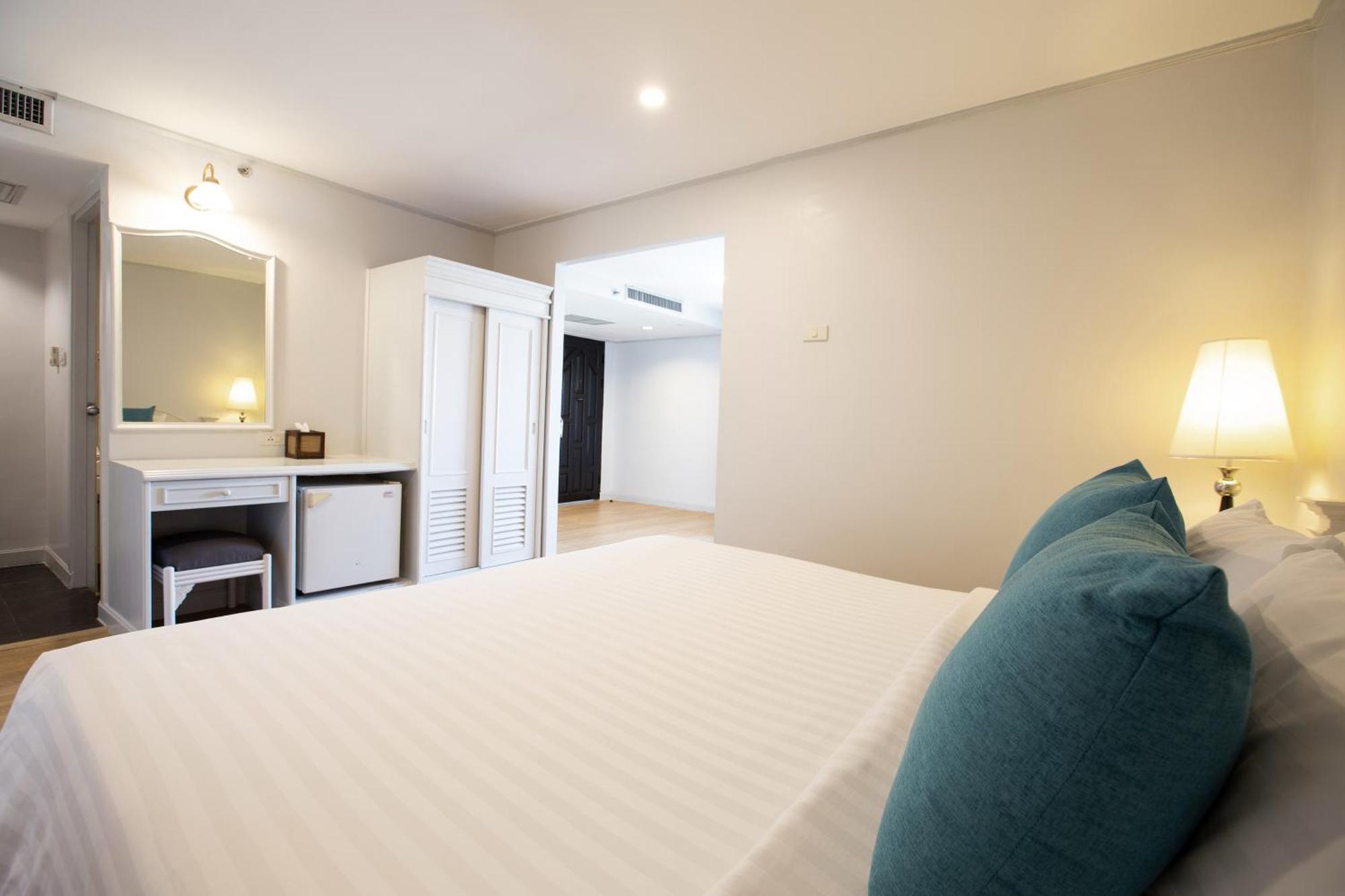 Suite Room