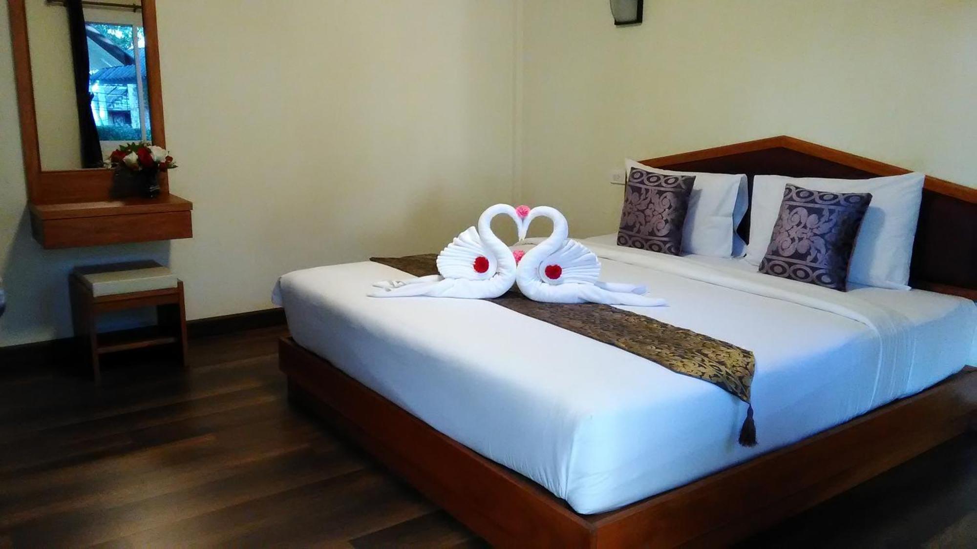 Bungalow Double Bed Air Condition