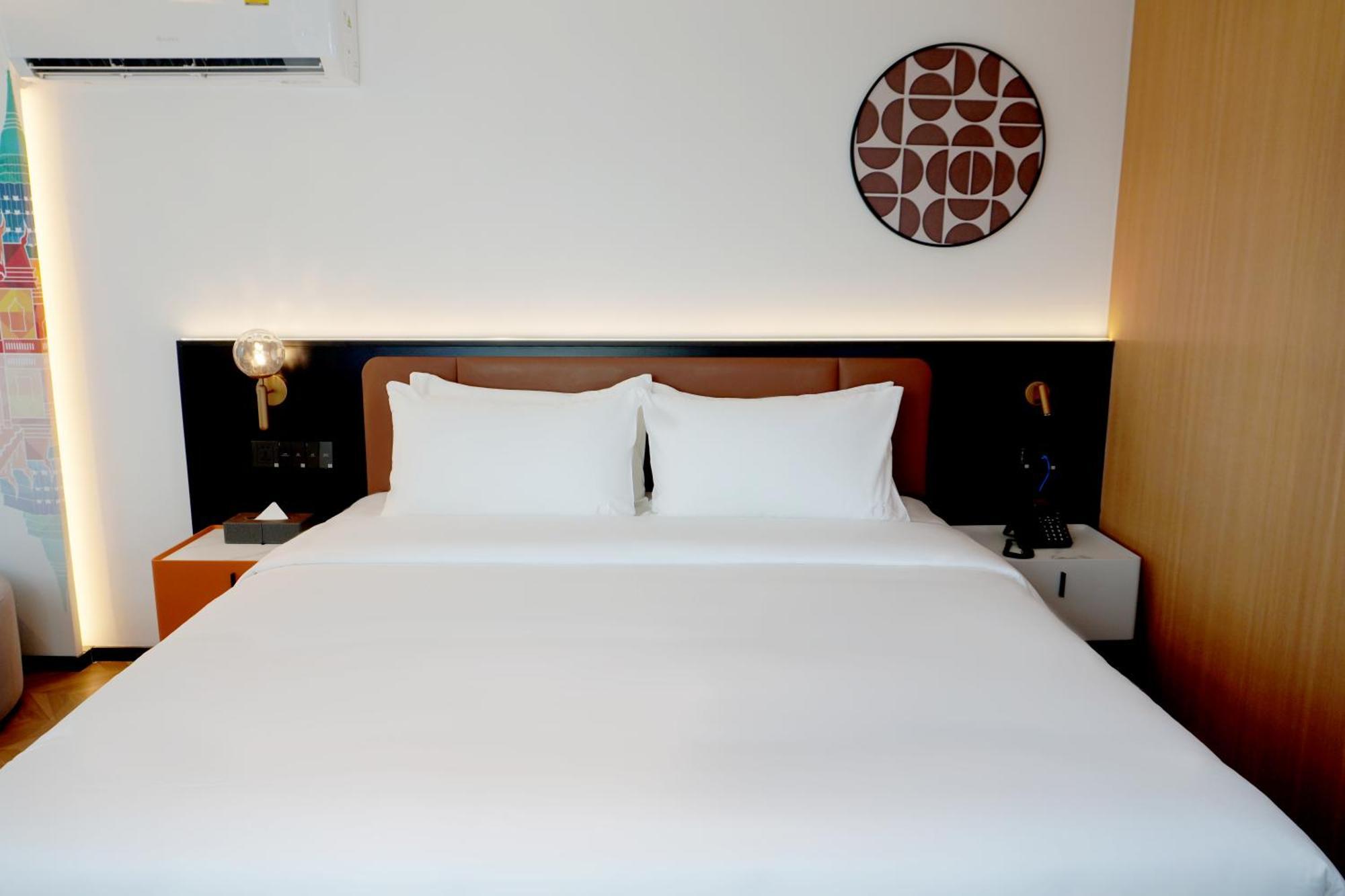 Superior King Room,1598900546:JPEG