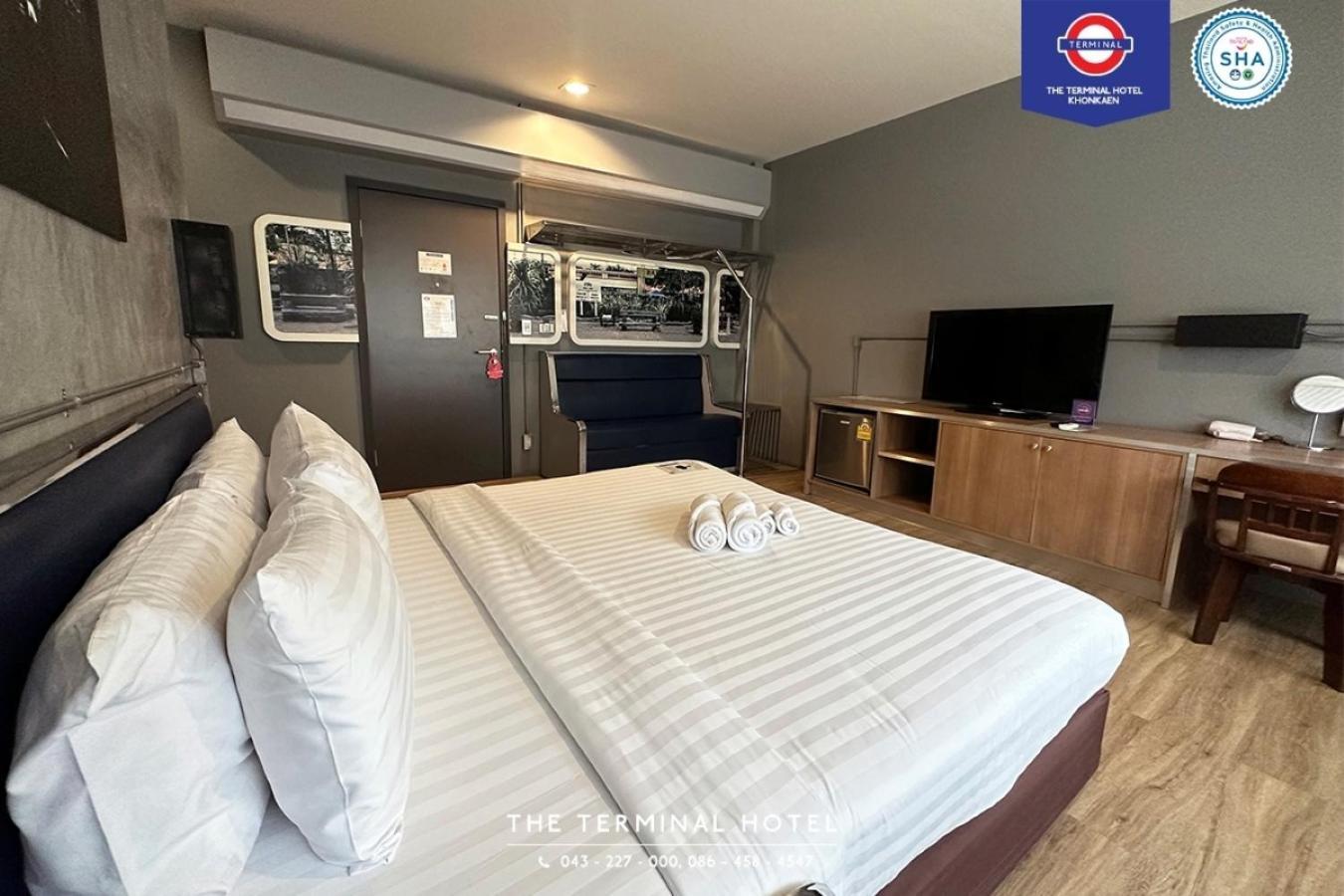 Deluxe King Room