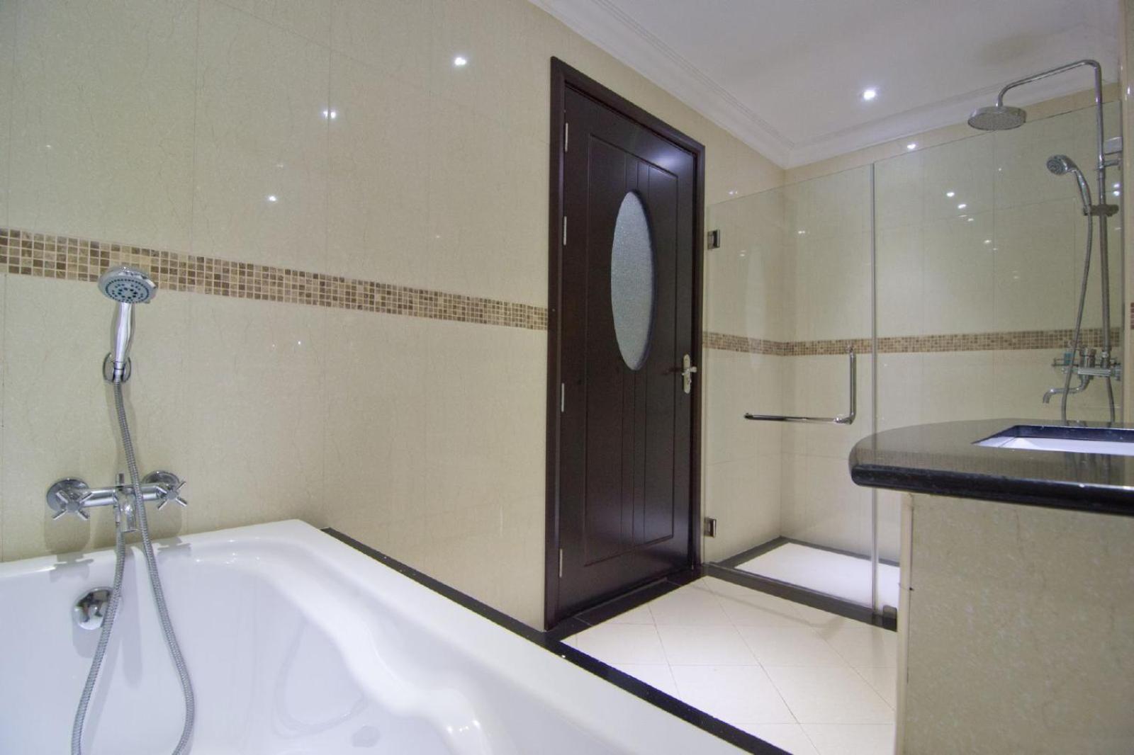 Studio Triple,1606554091:JPEG