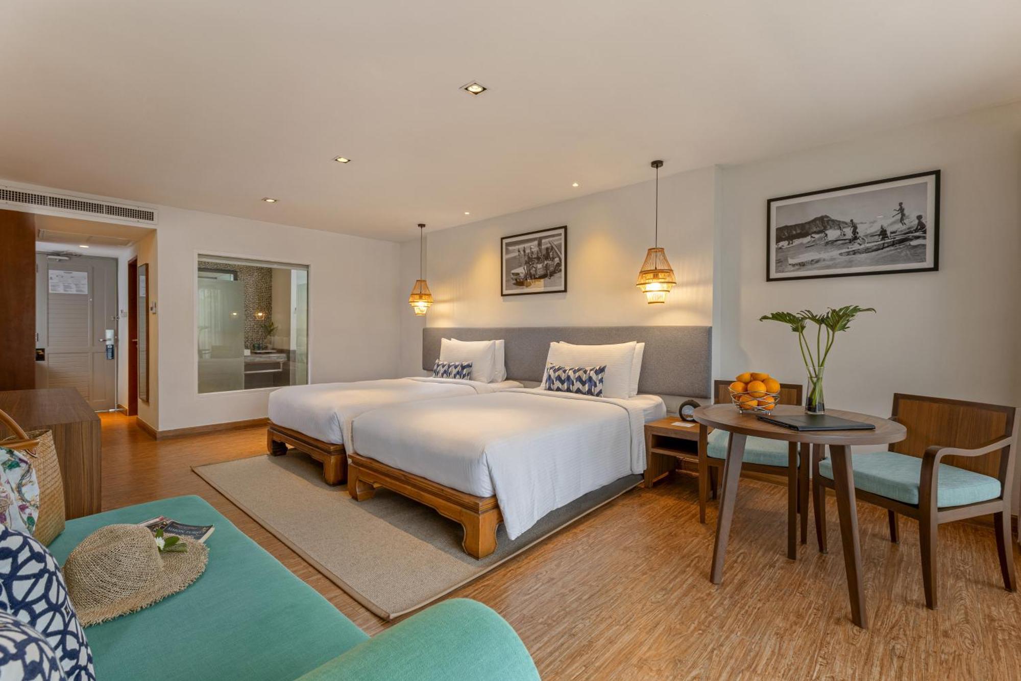 Family Premier Garden Terrace Interconnecting