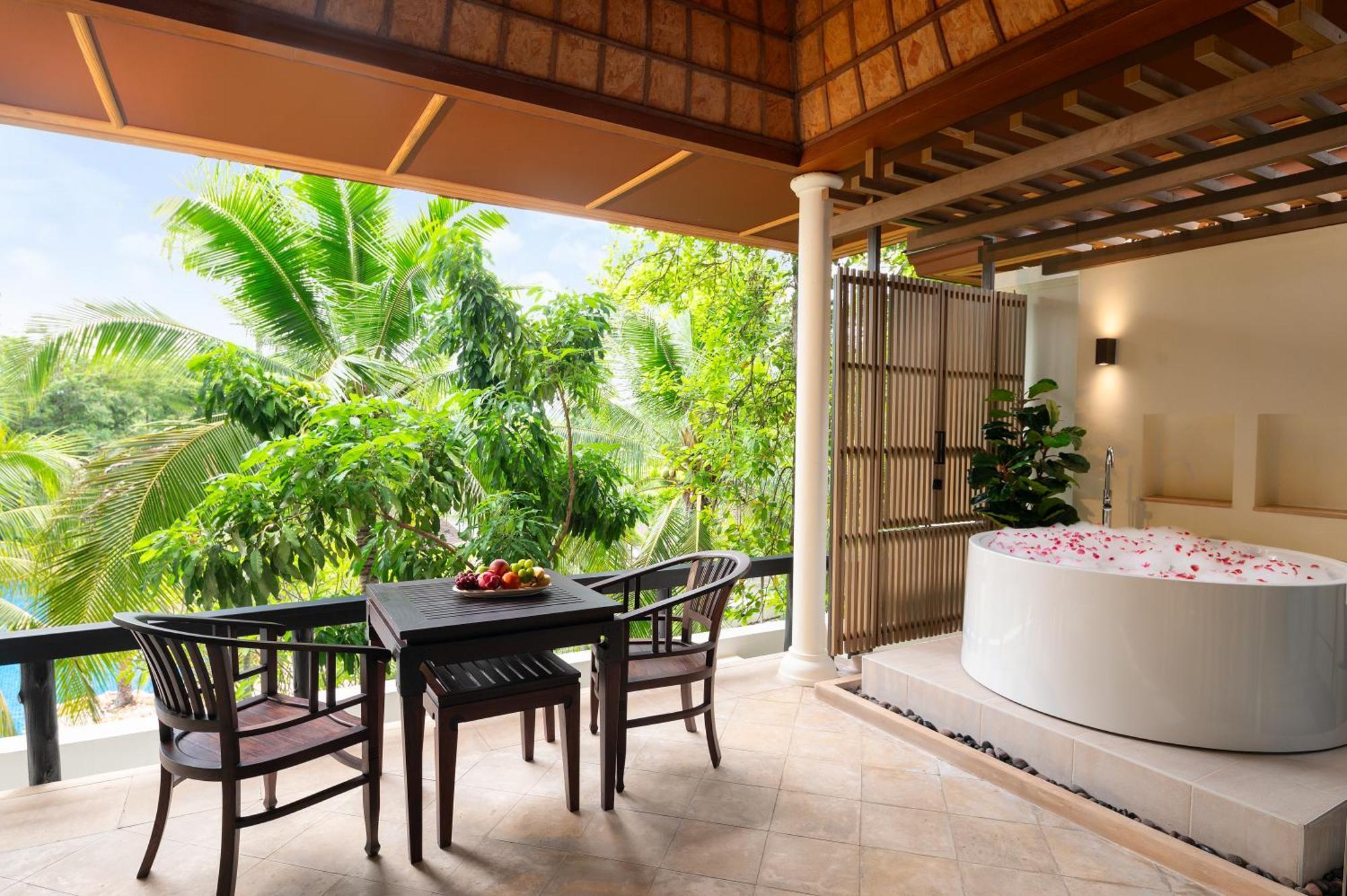 Grand Villa