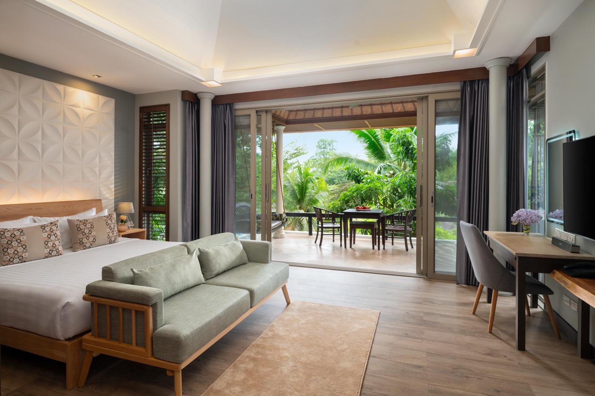 Grand Villa