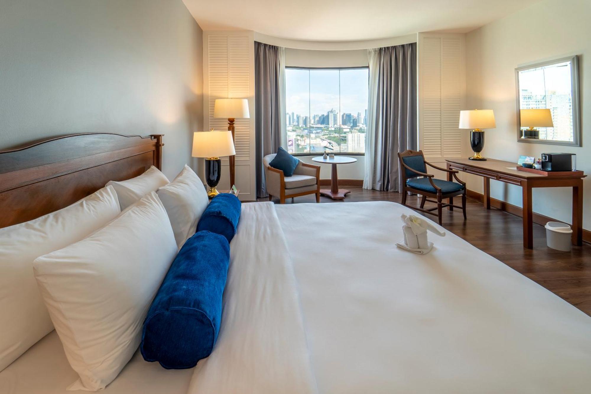 Sky View Premier Room