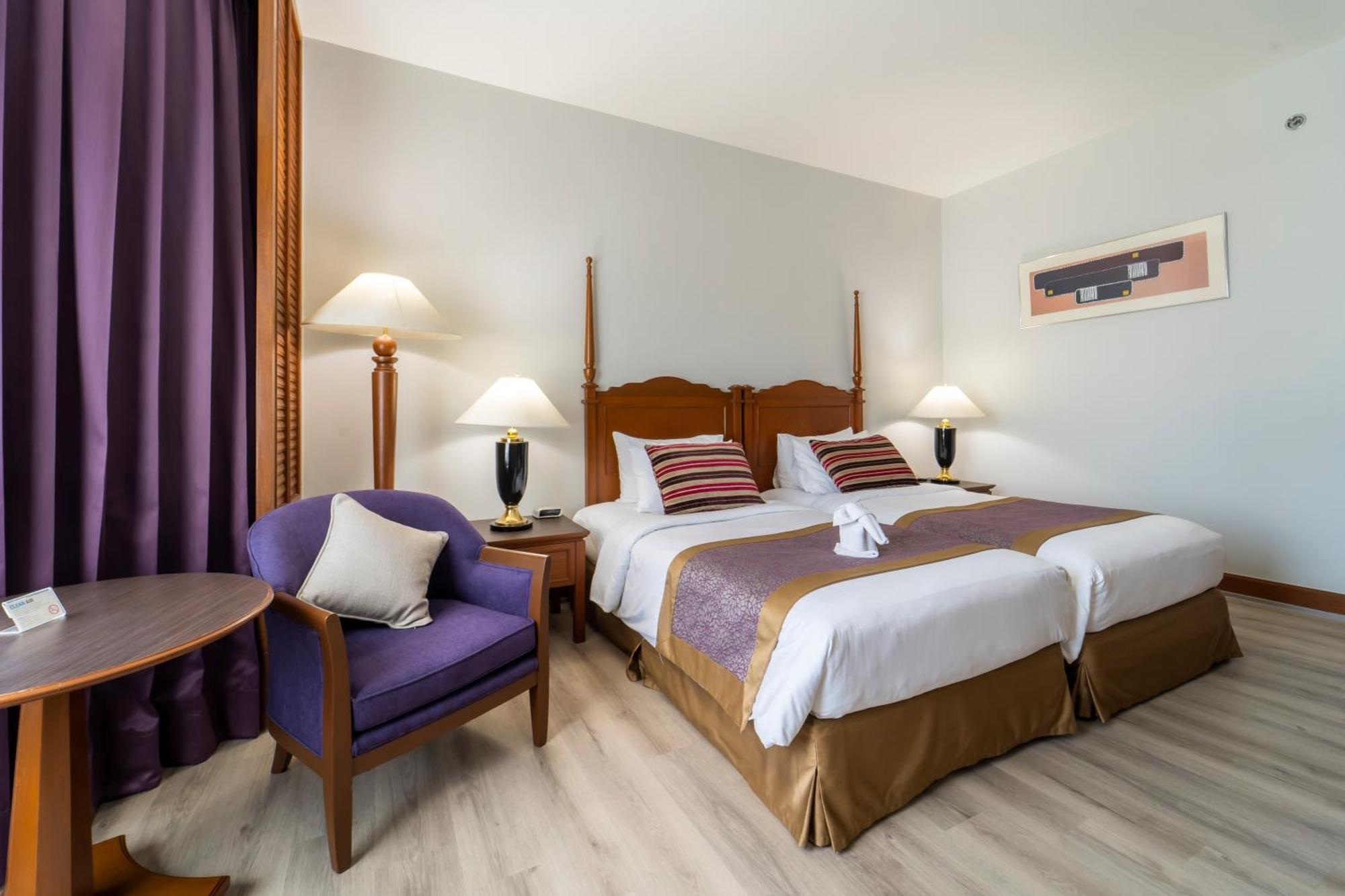 Deluxe Double or Twin Room