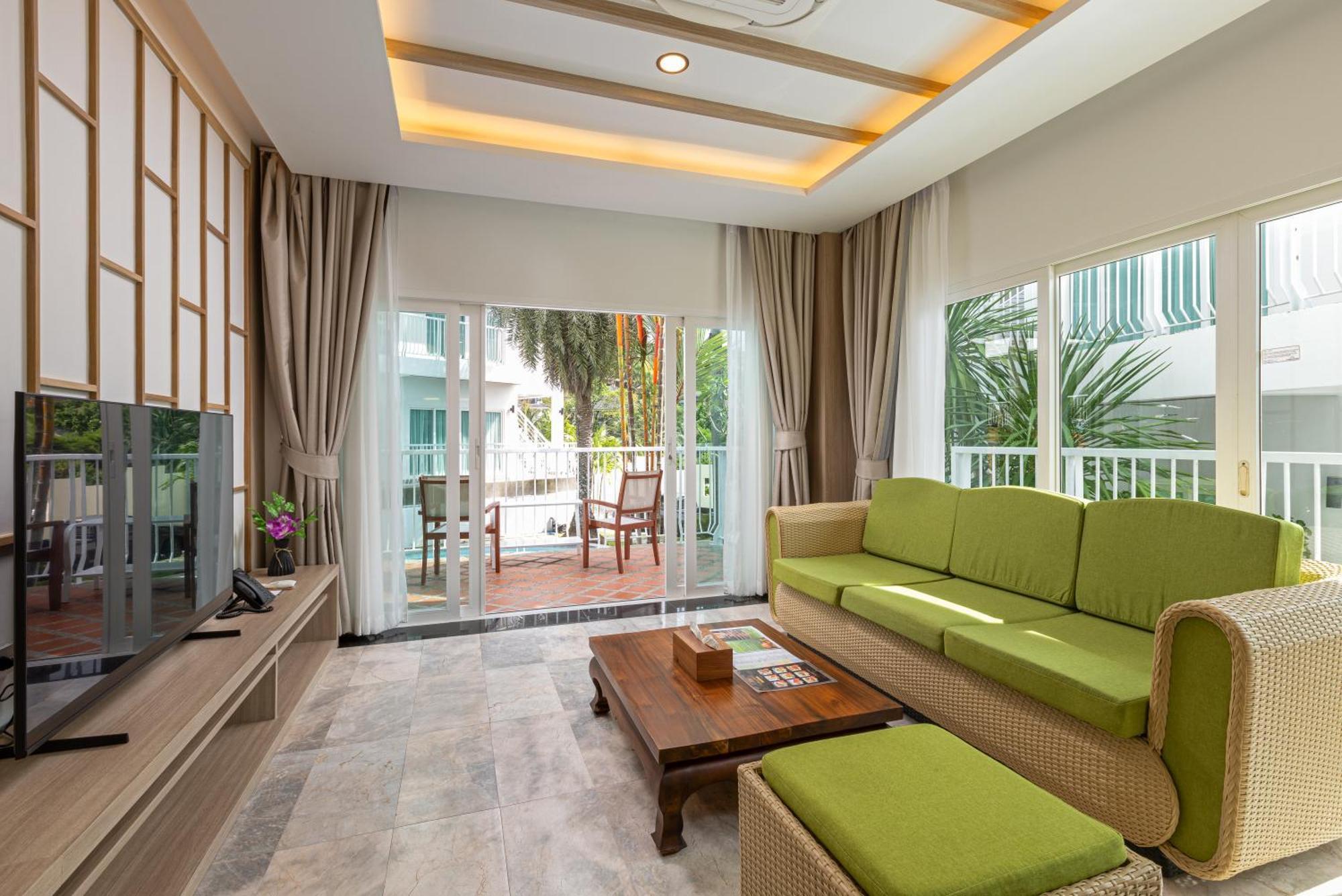 1 Bedroom Junior Suite