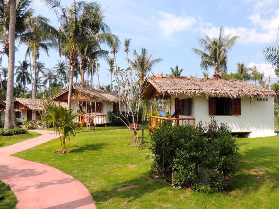 Garden Bungalow