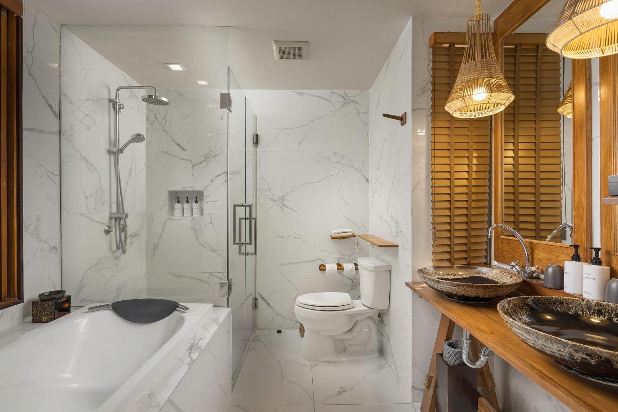 Deluxe Doppelzimmer mit Meerblick und Whirlpool