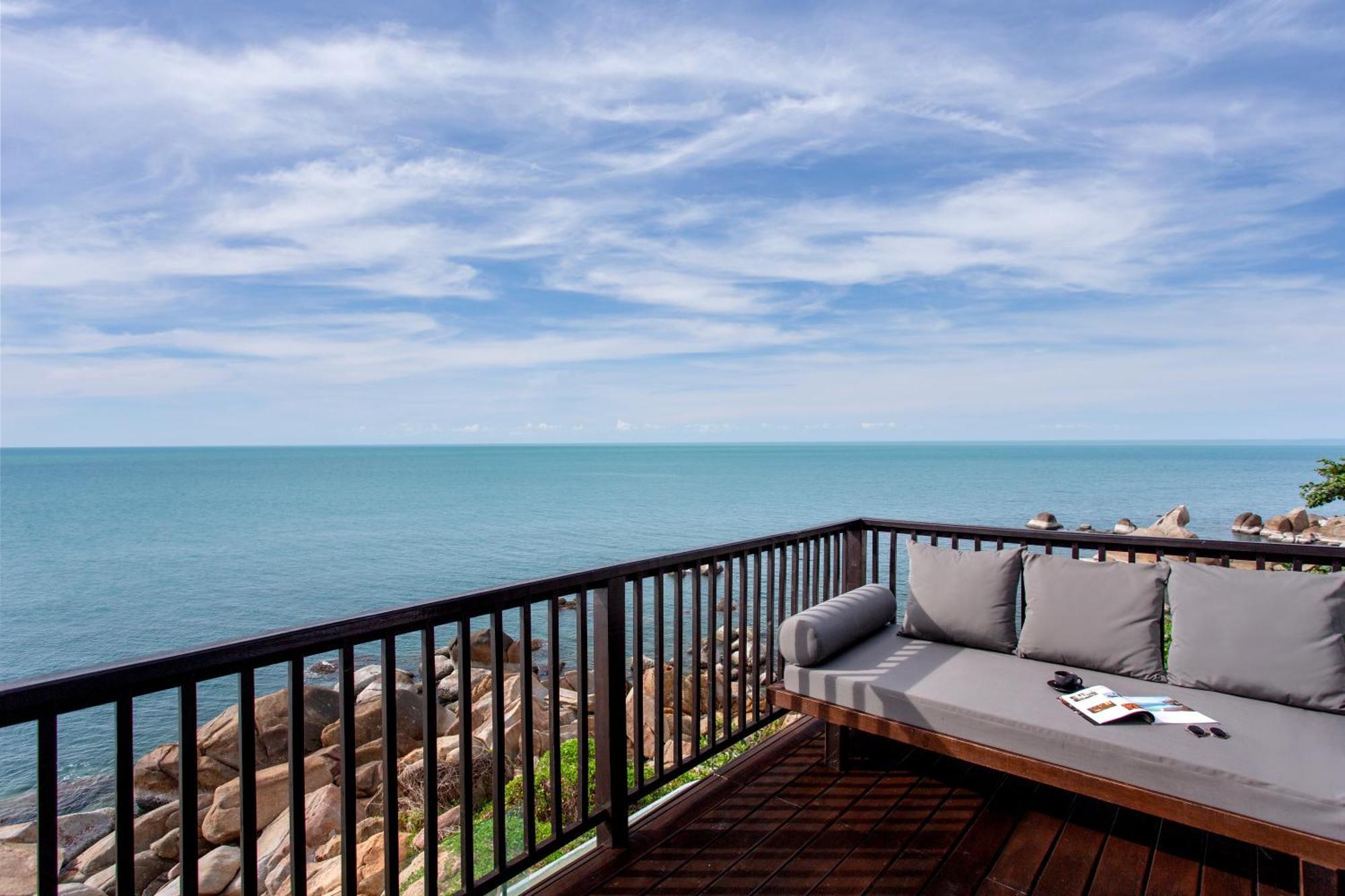 Maisonette-Poolvilla mit 2 Schlafzimmern direkt am Meer