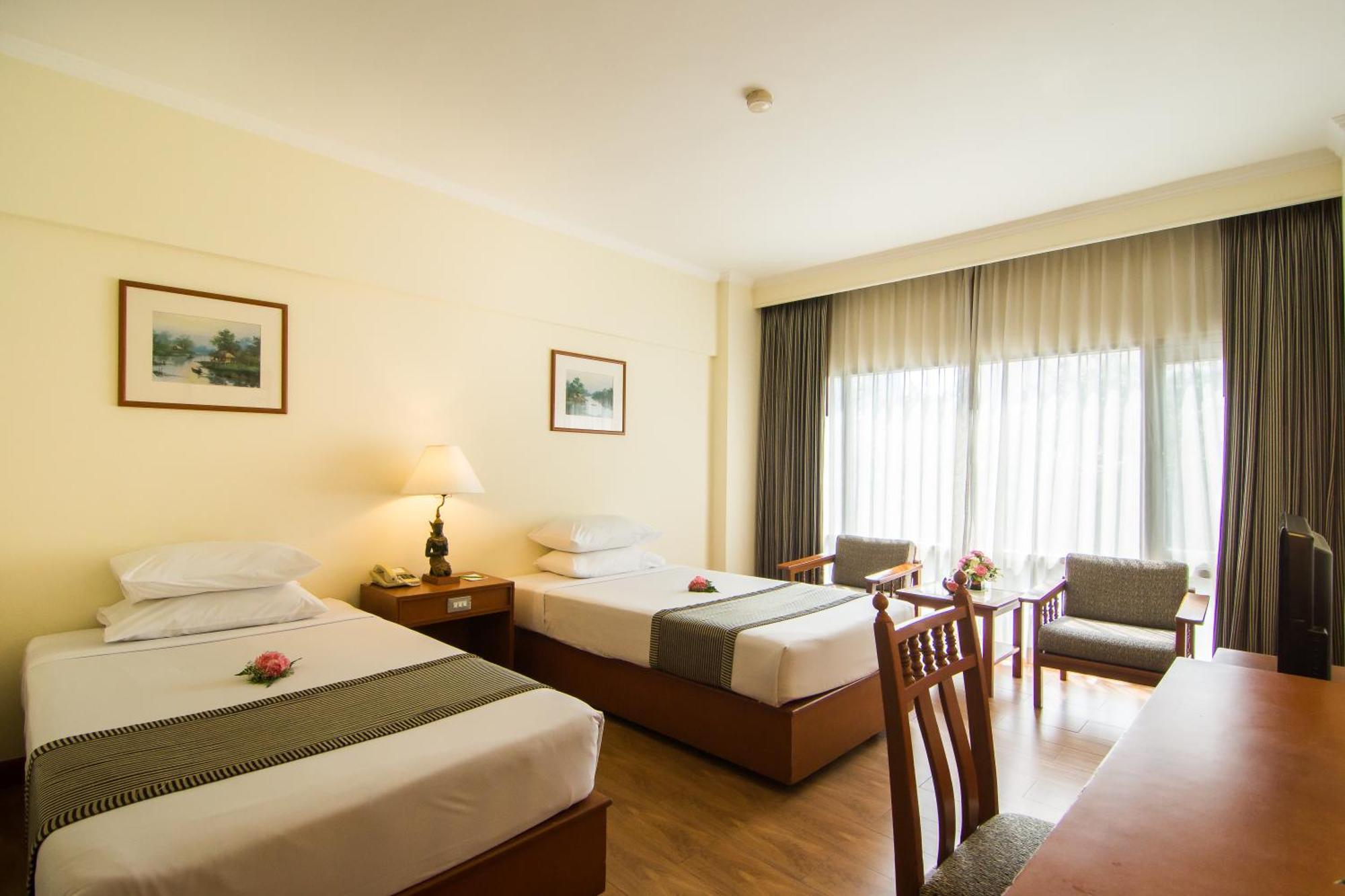 Deluxe Twin Room