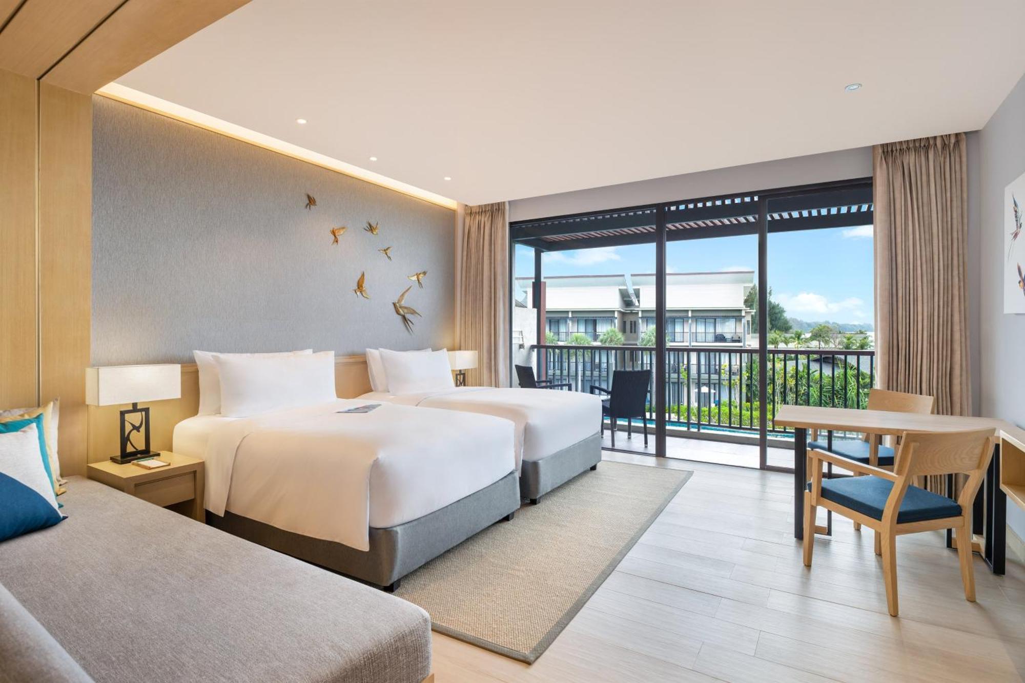 Large Twin Room with Pool View,1643188600:JPEG