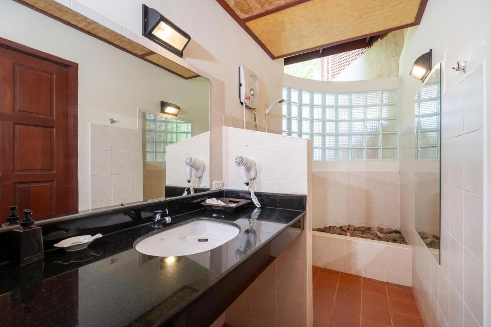 Two-Bedroom Suite,1649904588:JPEG