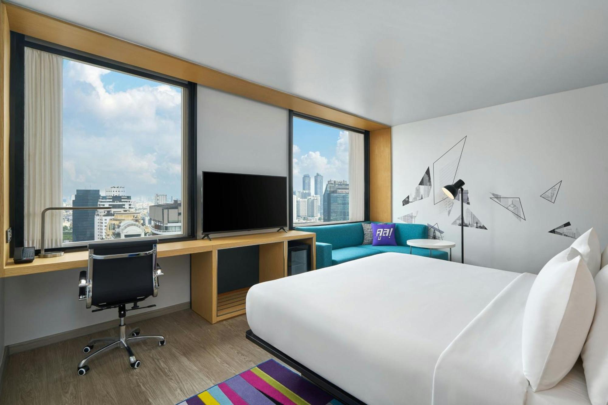 Urban King Room City View