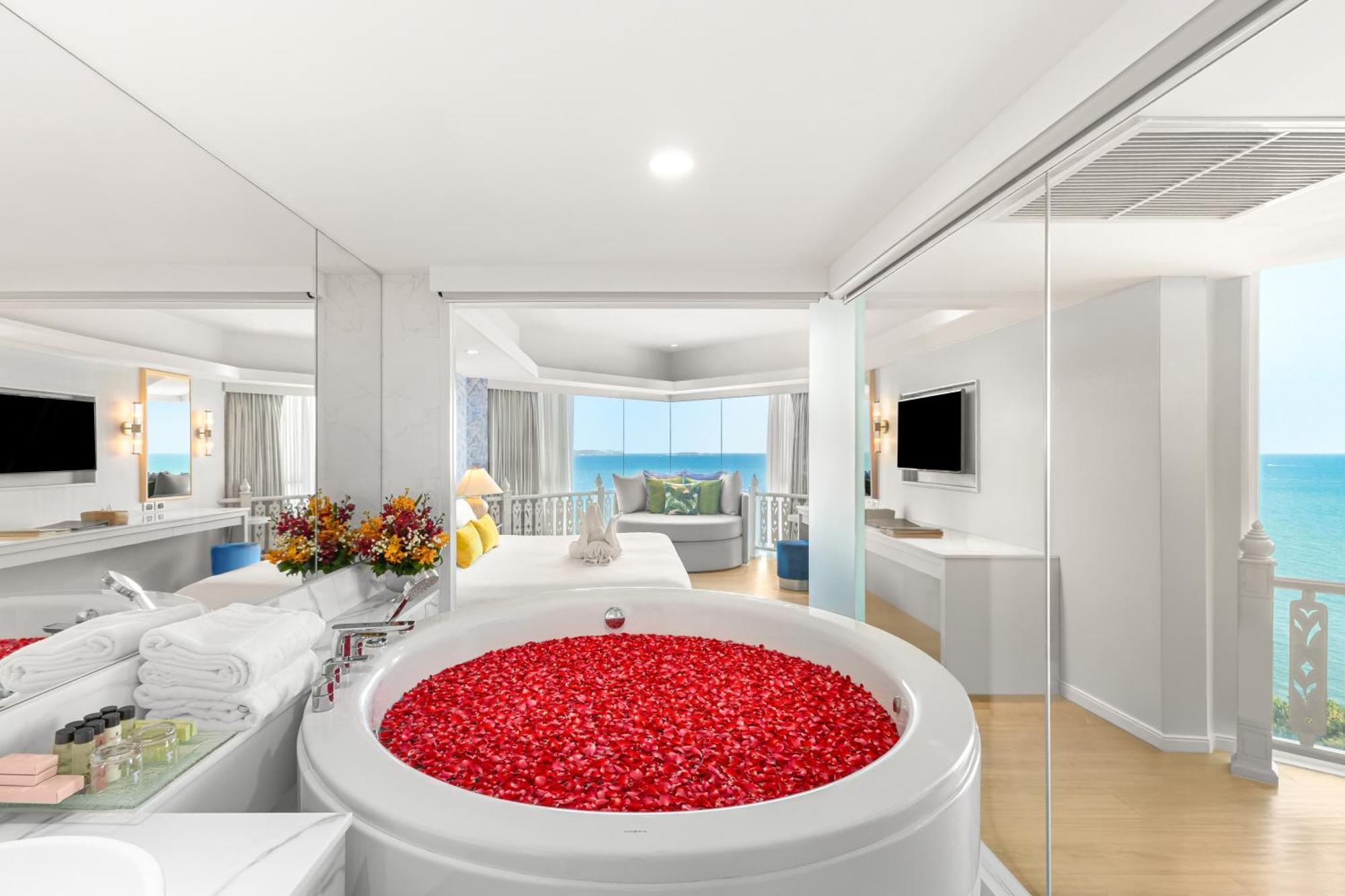 Thai Modern Theme Suite 2 Bedrooms,1652747795:JPEG
