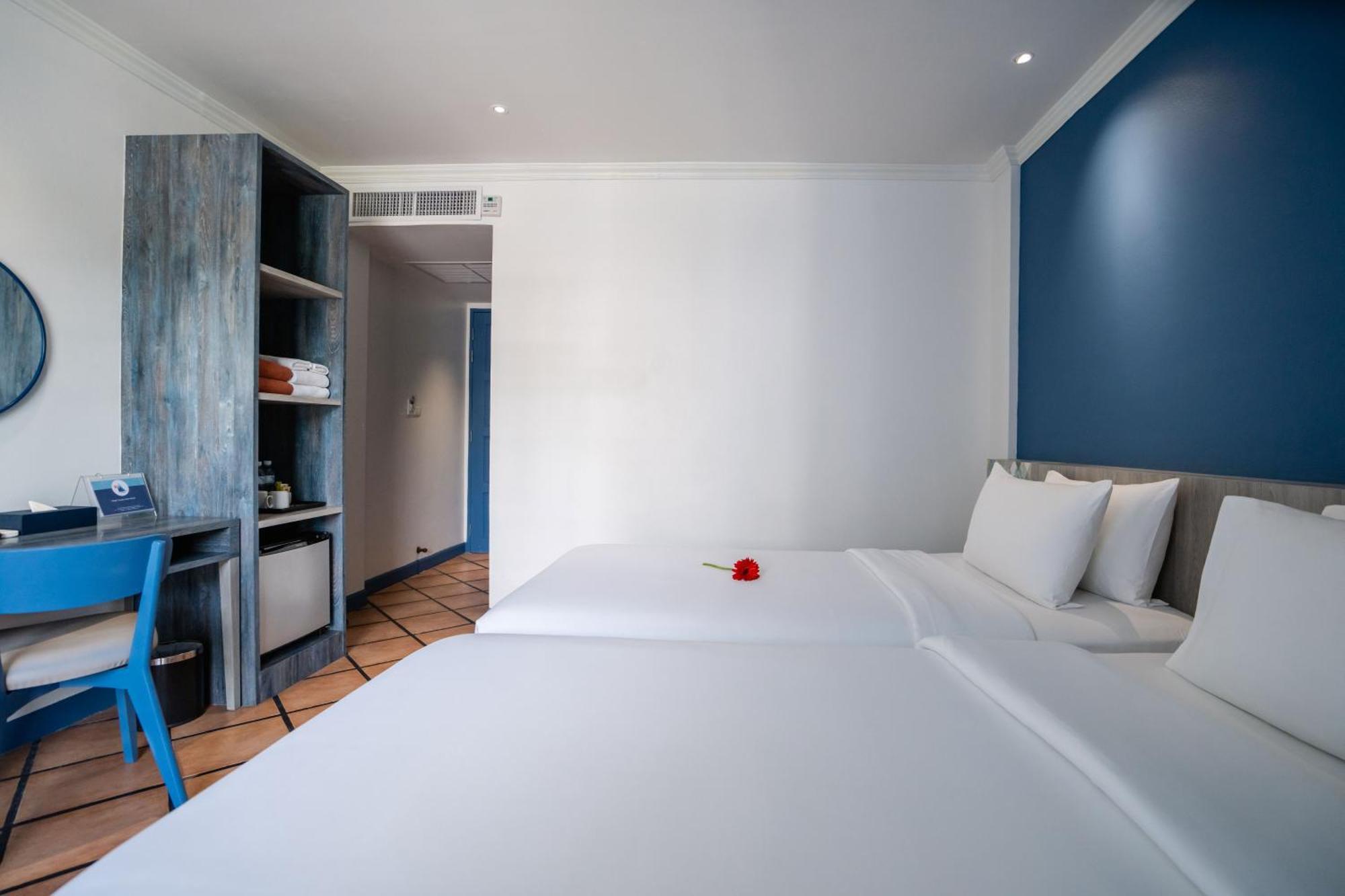 Superior Double or Twin Room City View