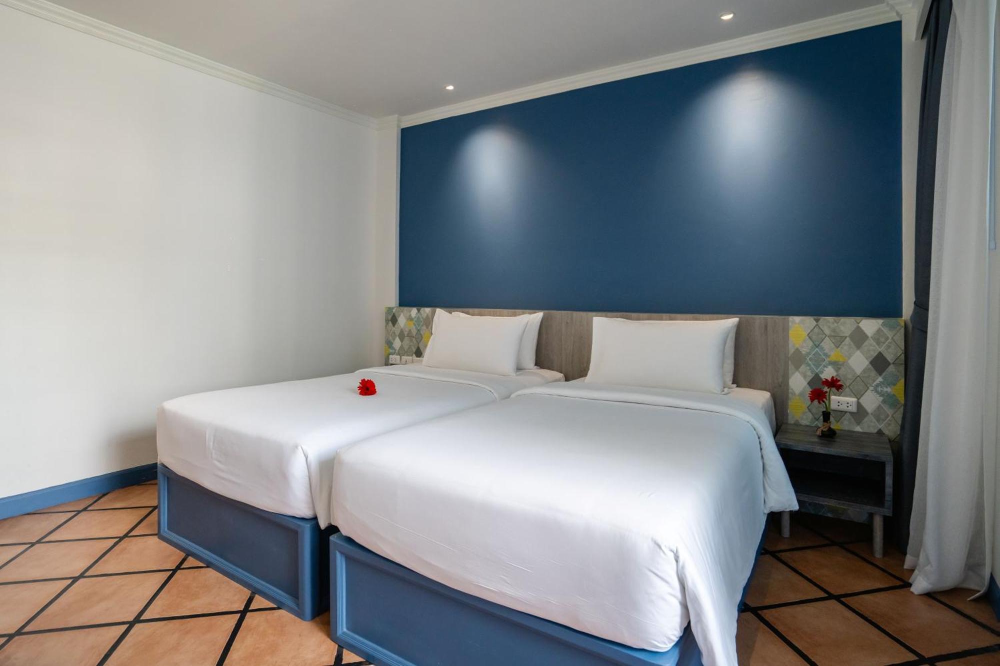 Superior Double or Twin Room City View