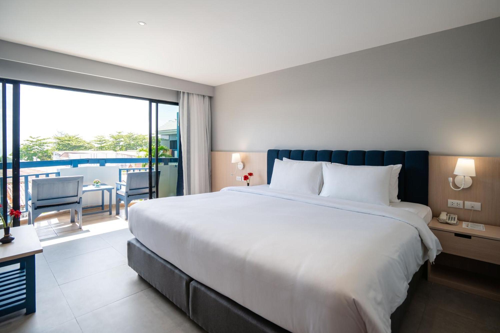 Superior Double or Twin Room Pool View
