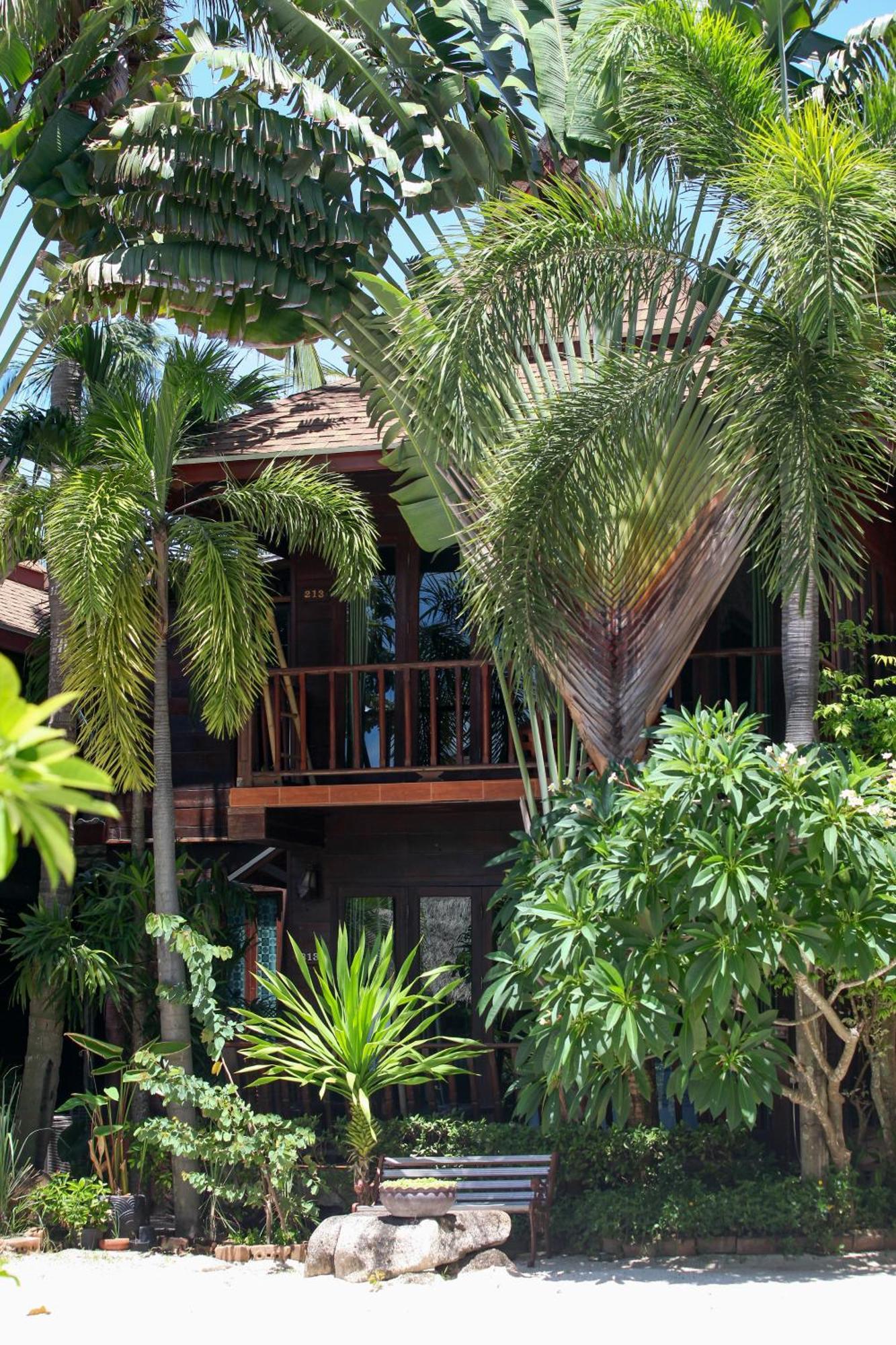 Standard Balcony