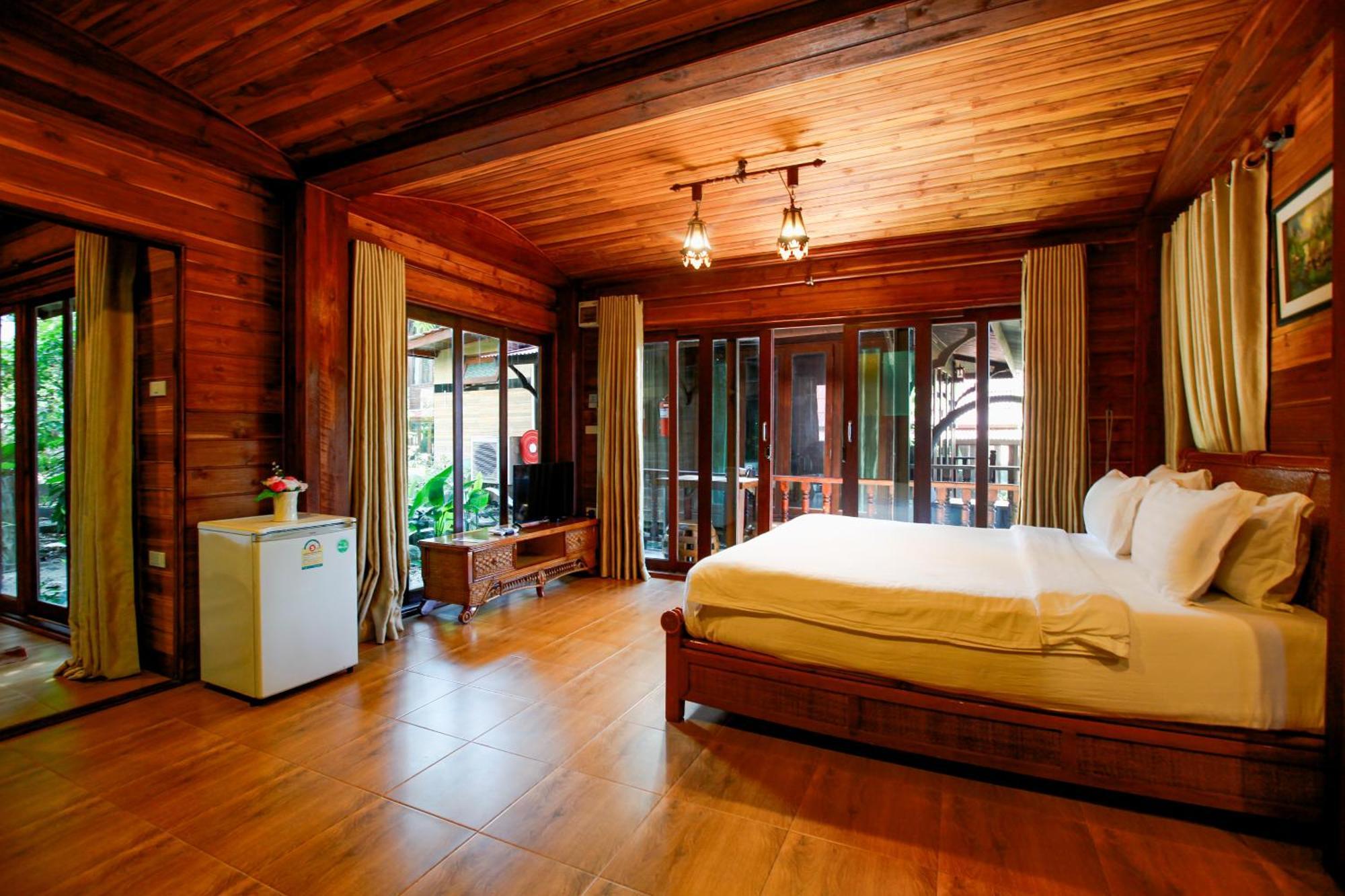 Triple Room Hill Side Terrace