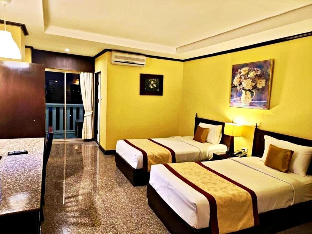 Superior Twin Room