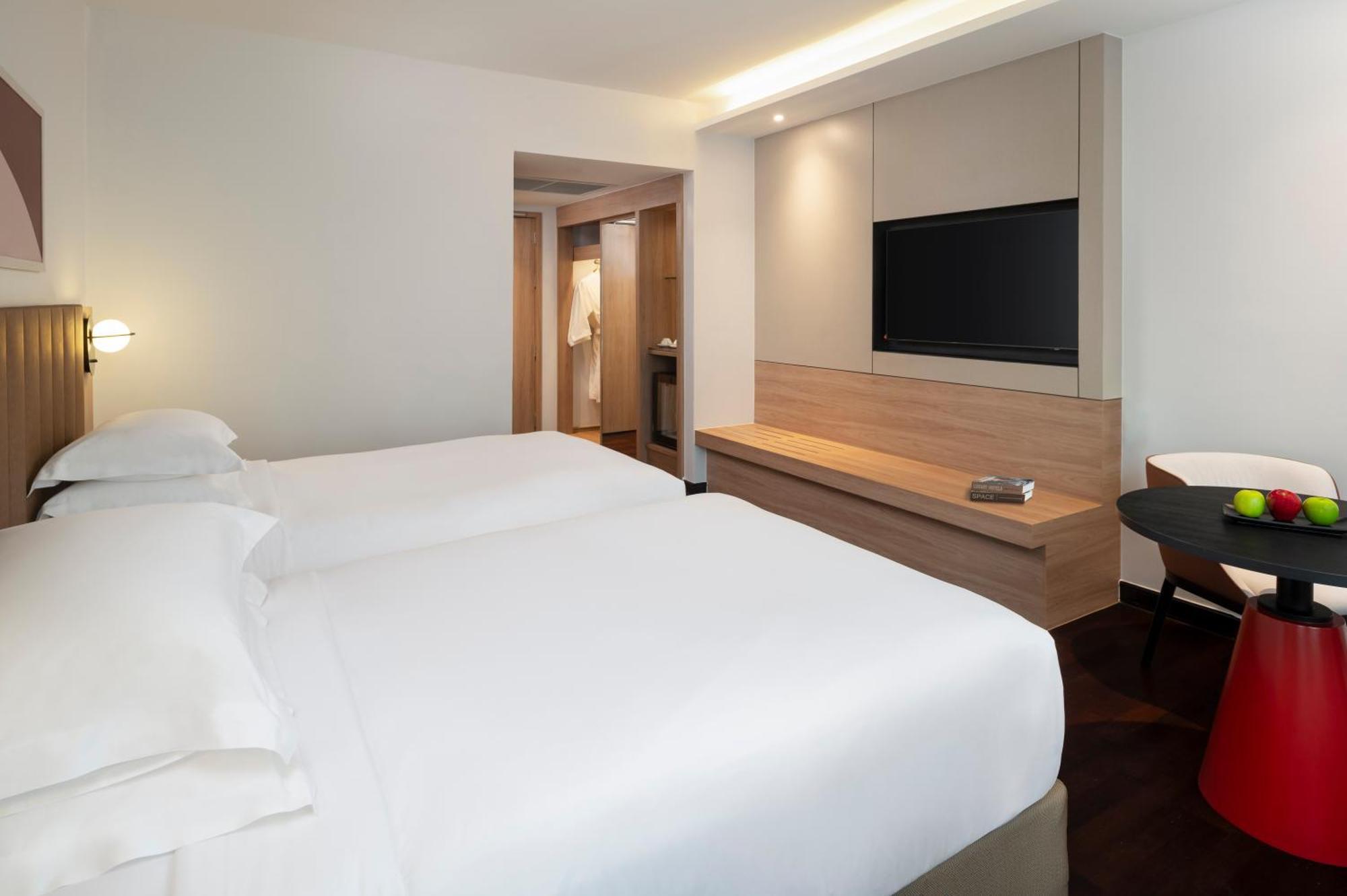 Deluxe Superior Room
