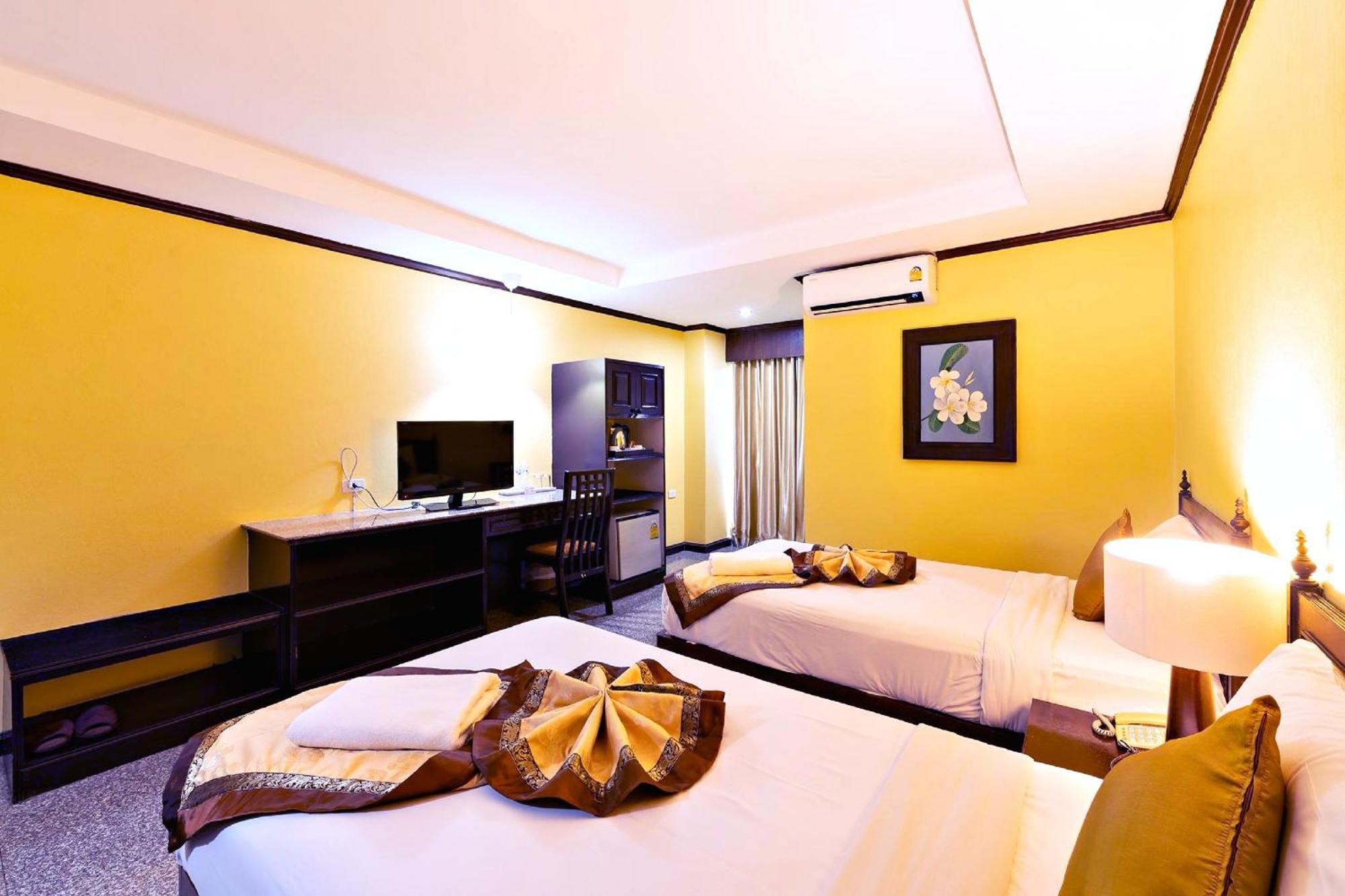 Superior Twin Room