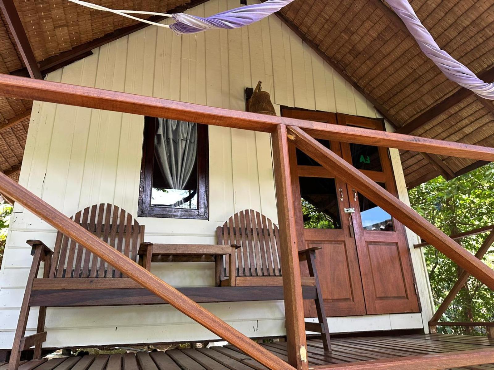 Deluxe Double Room with Balcony and Sea View