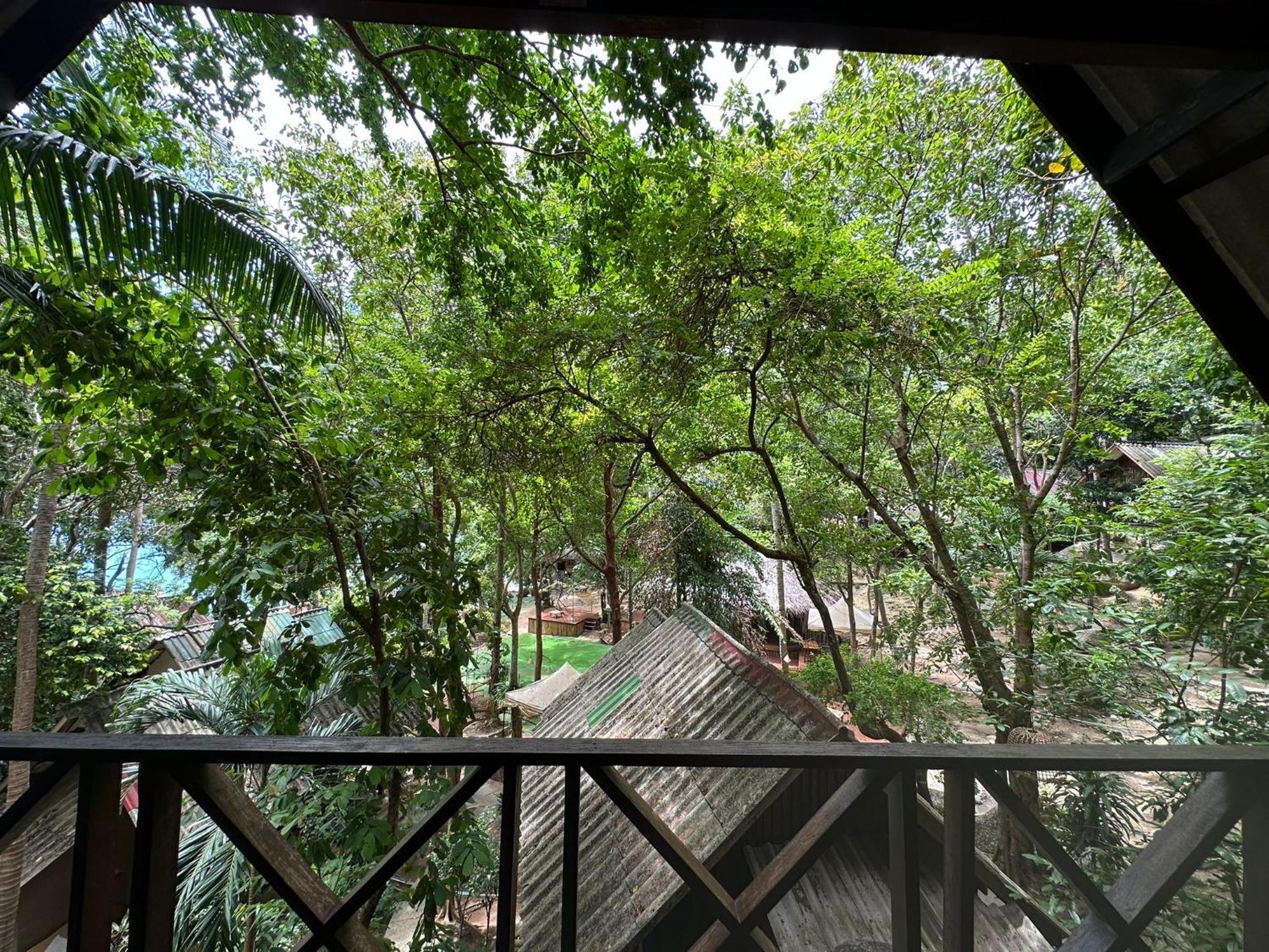 Triple Room with Balcony