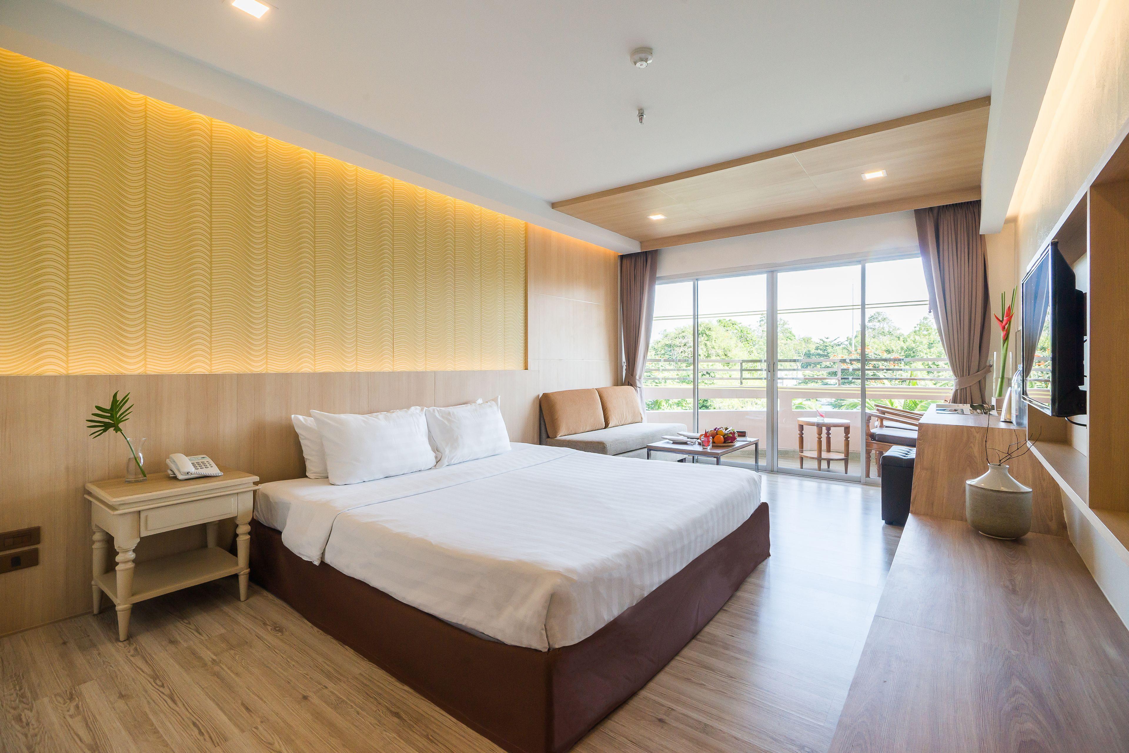 Deluxe Double Room Ocean Building,1710581826:JPEG