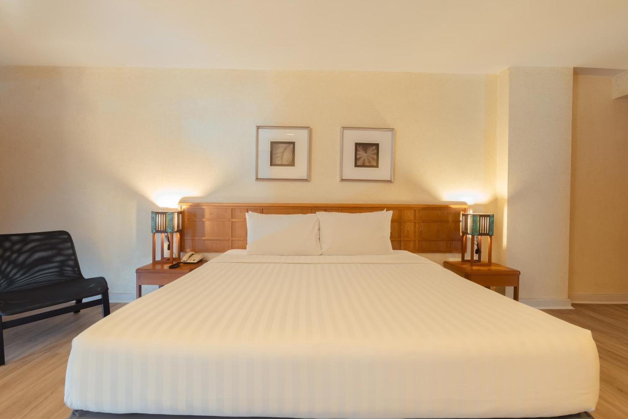 Suite with Sea View