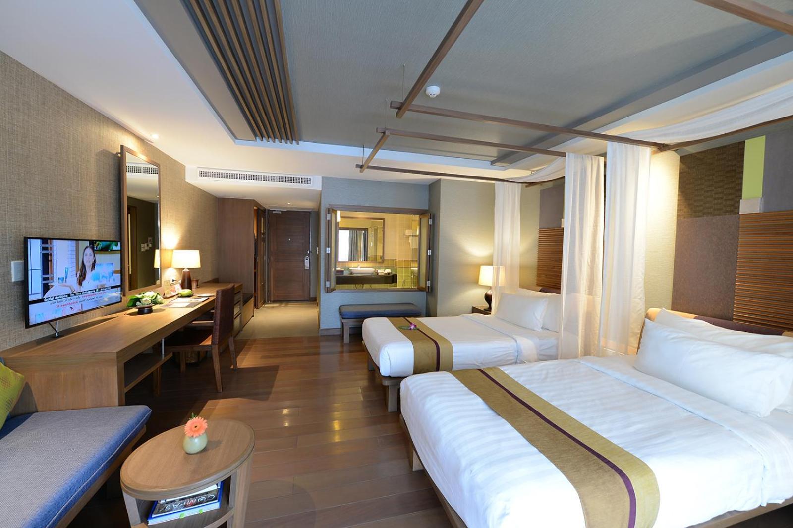 Deluxe Double or Twin Room