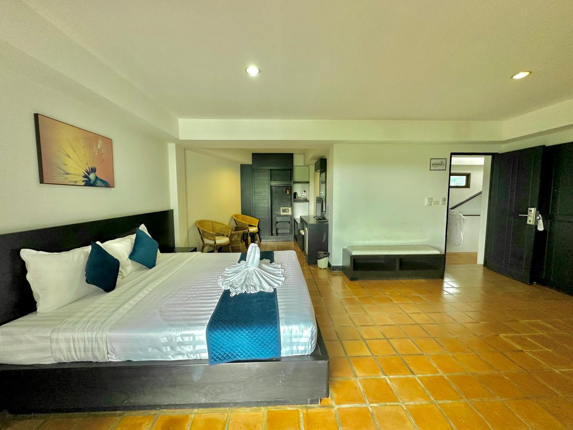 Two-Bedroom Suite