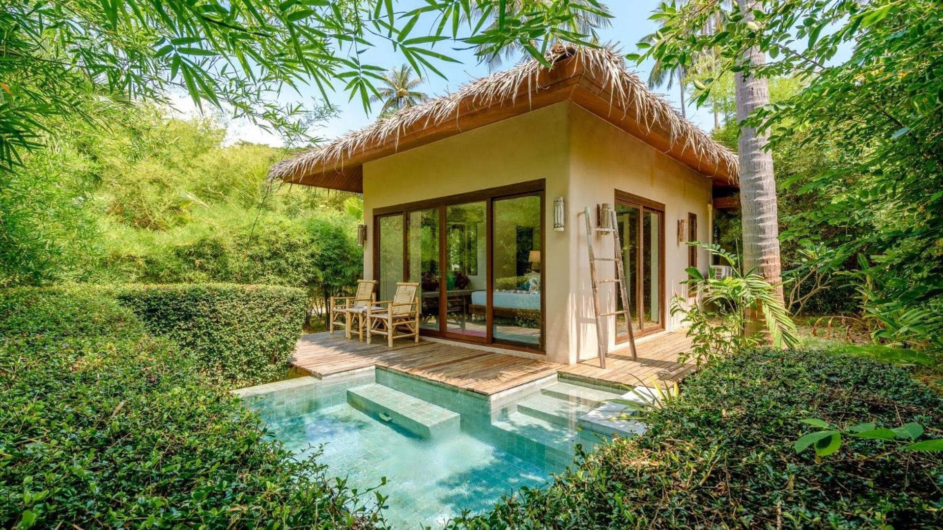 Sea Shore Pool Villa