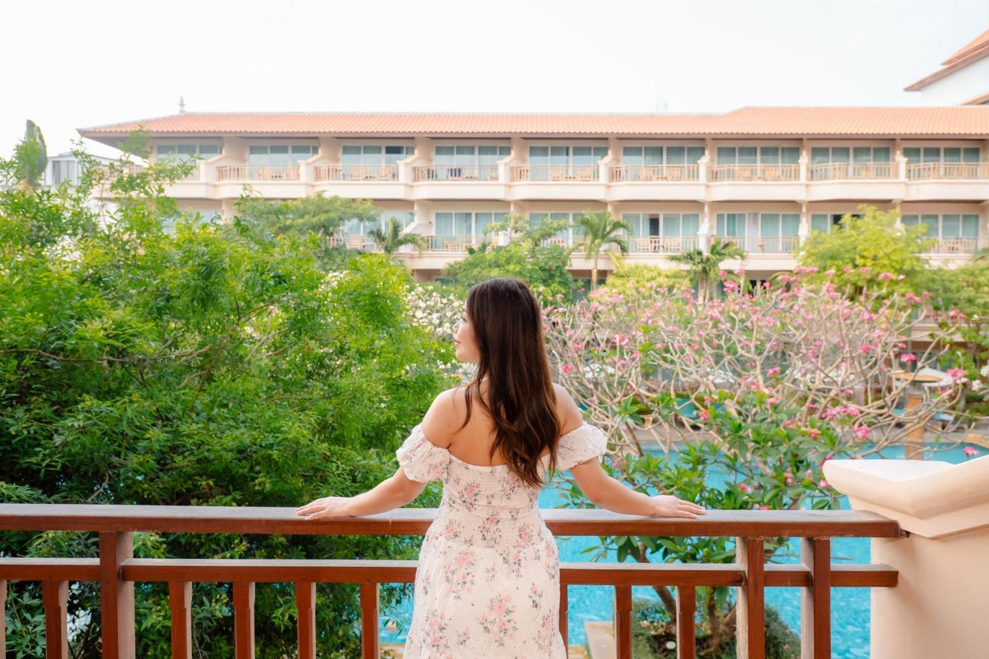 Superior Double or Twin Room Pool View,1758323012:JPEG
