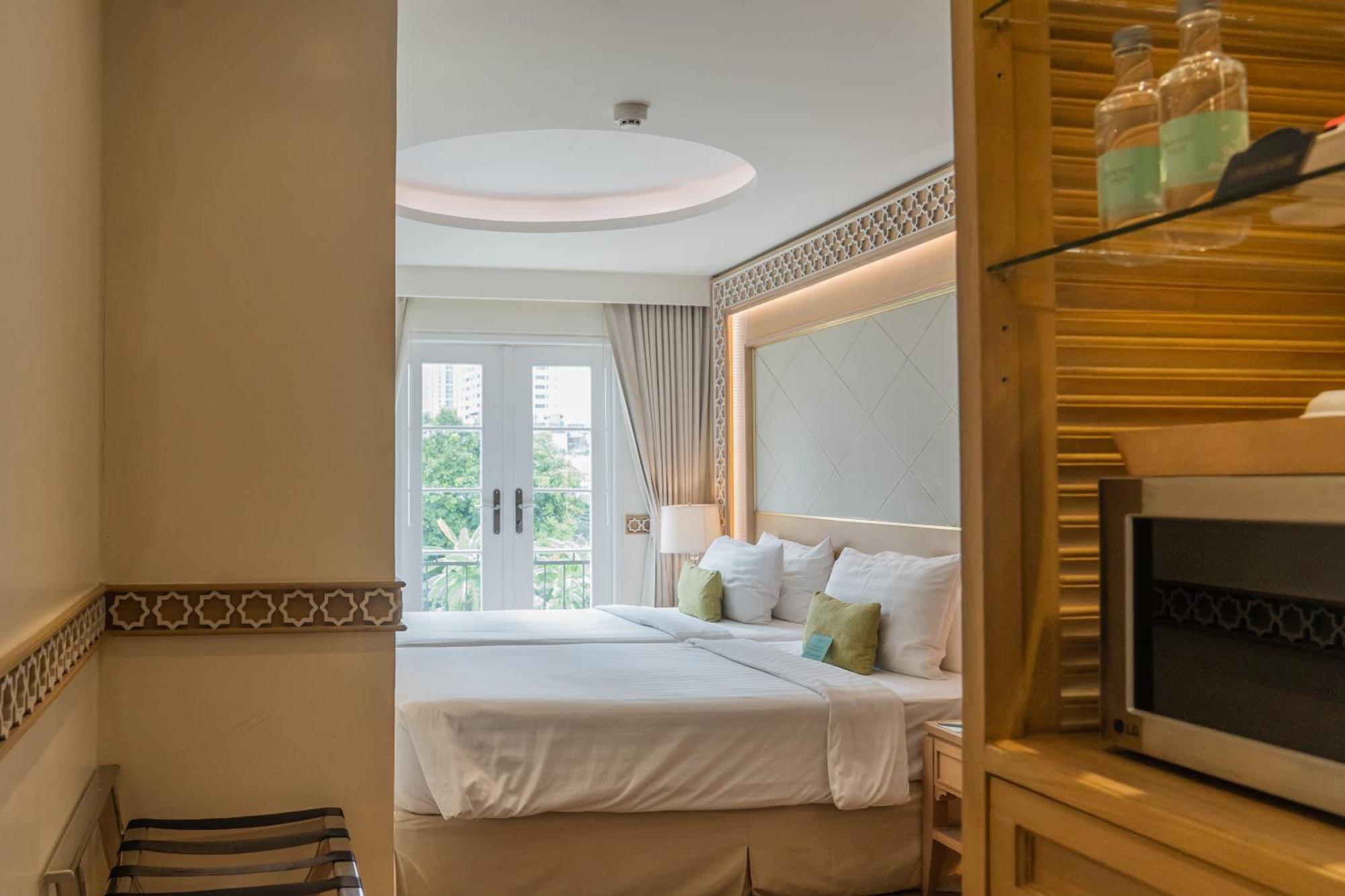 Deluxe Double or Twin Room