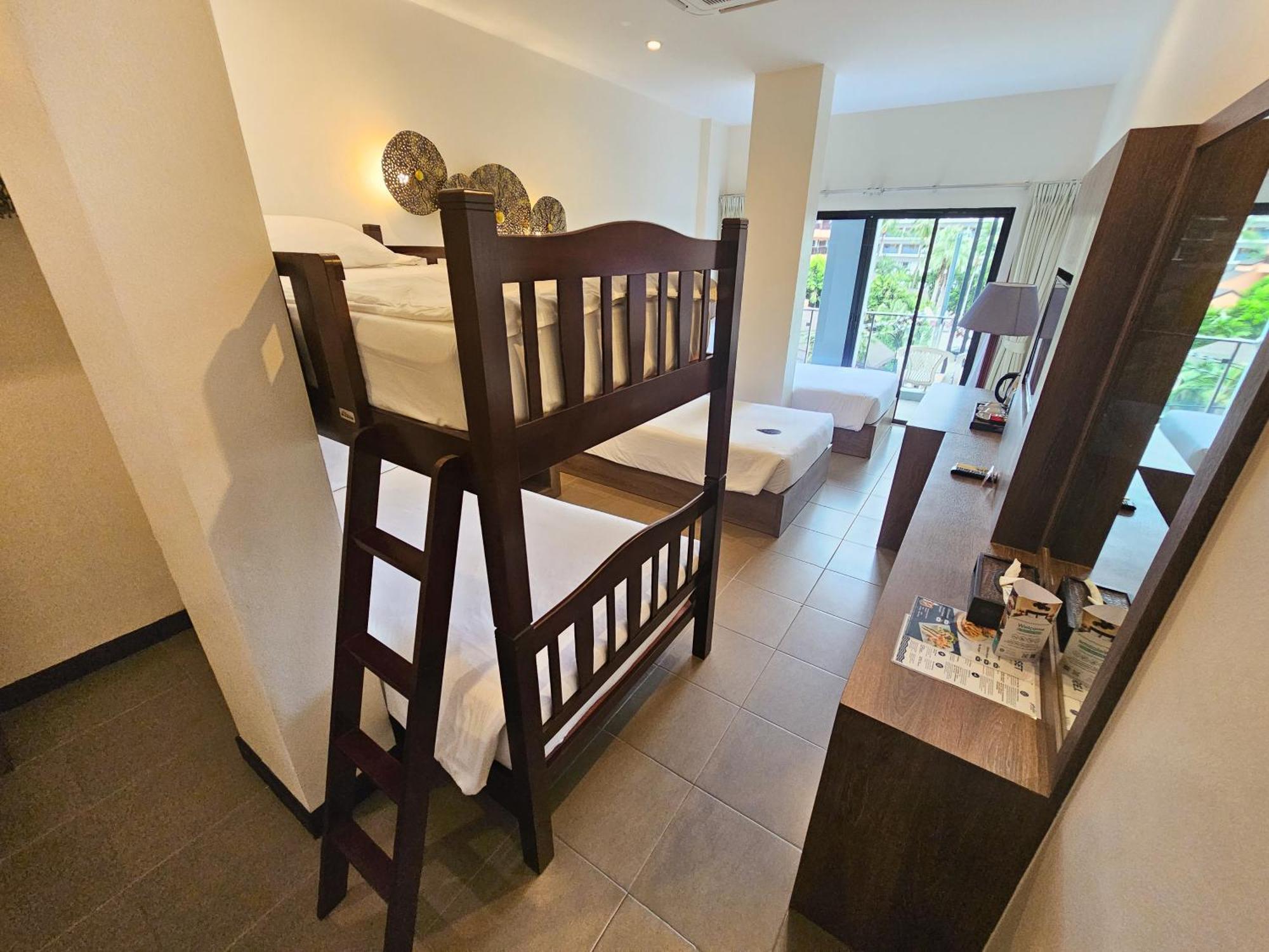 Premier Quad Room Balcony