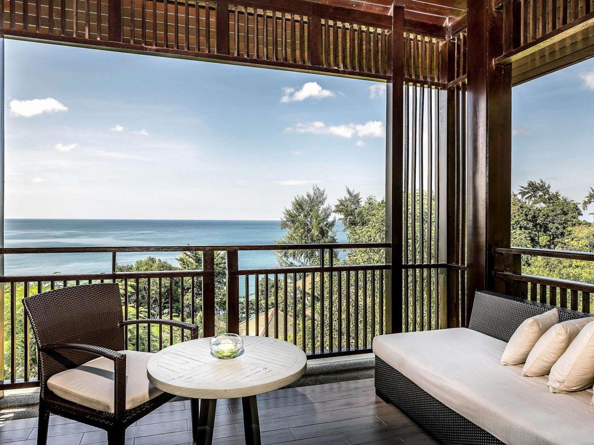 Deluxe Double or Twin Room with Ocean View