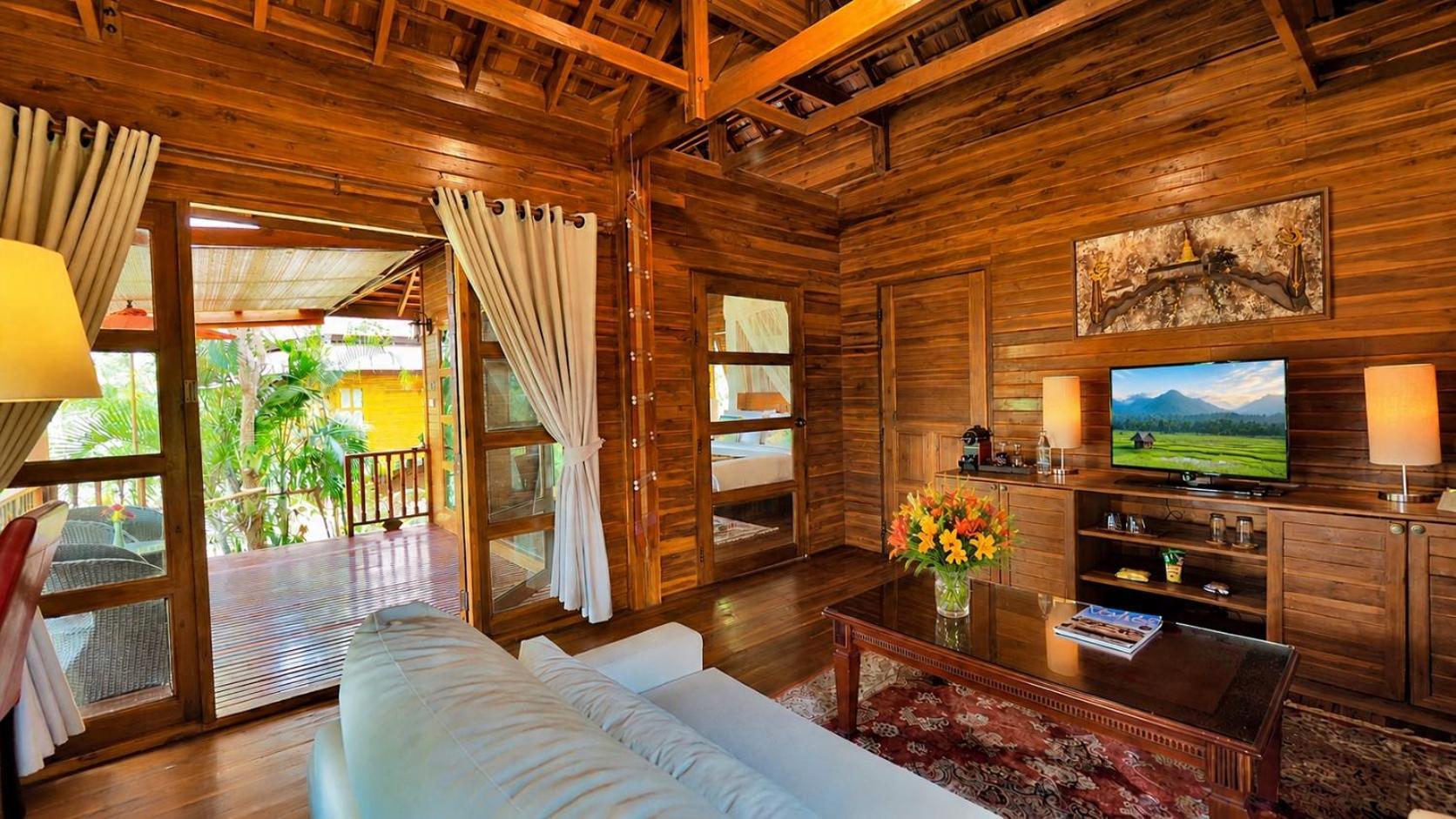 The Villa Mountain View