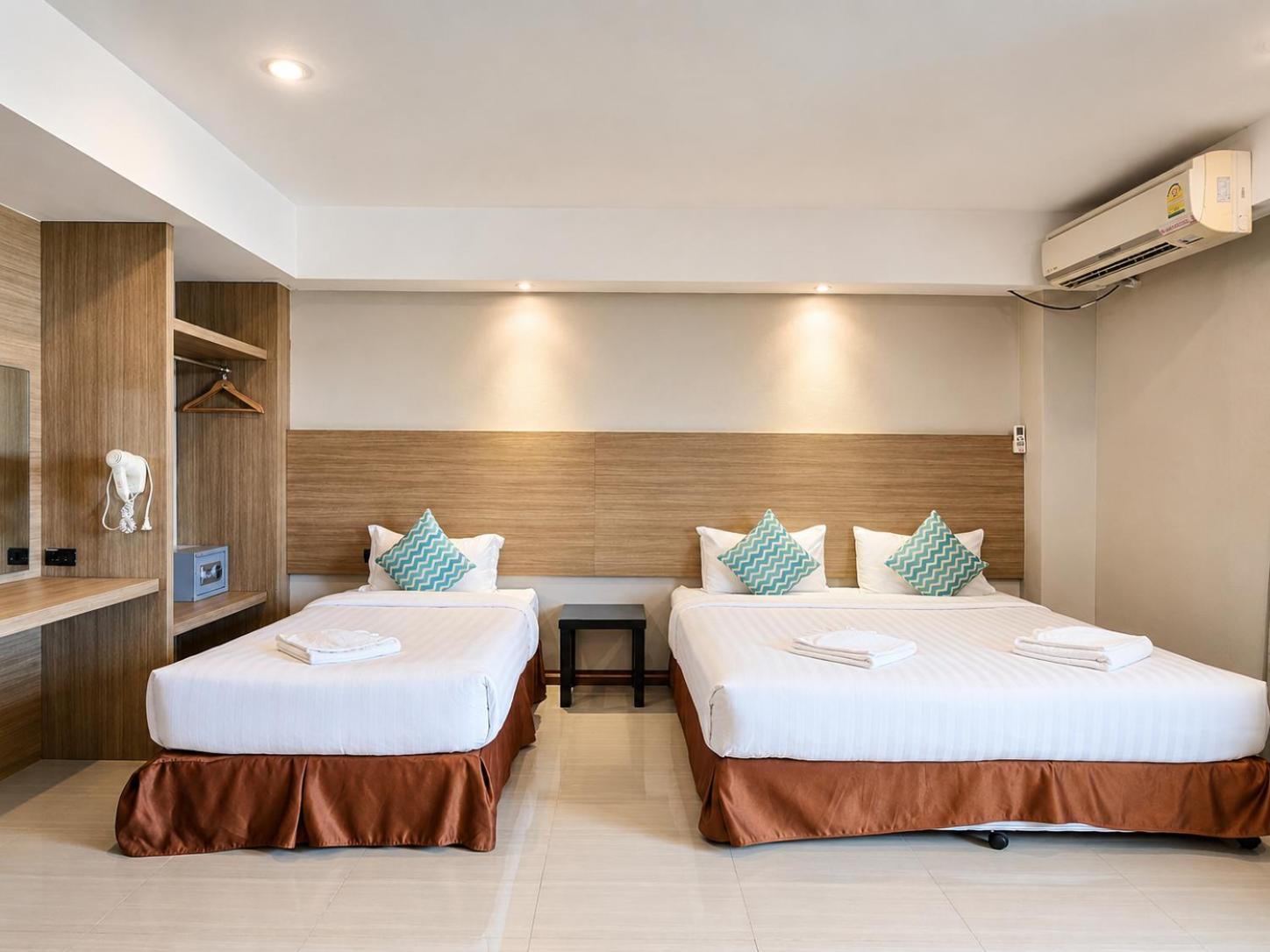 Executive Suite