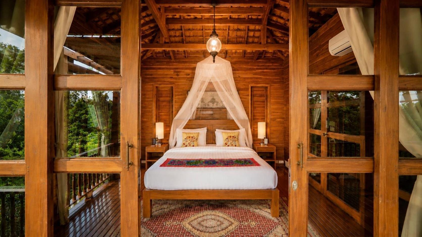 The Sunset Villa