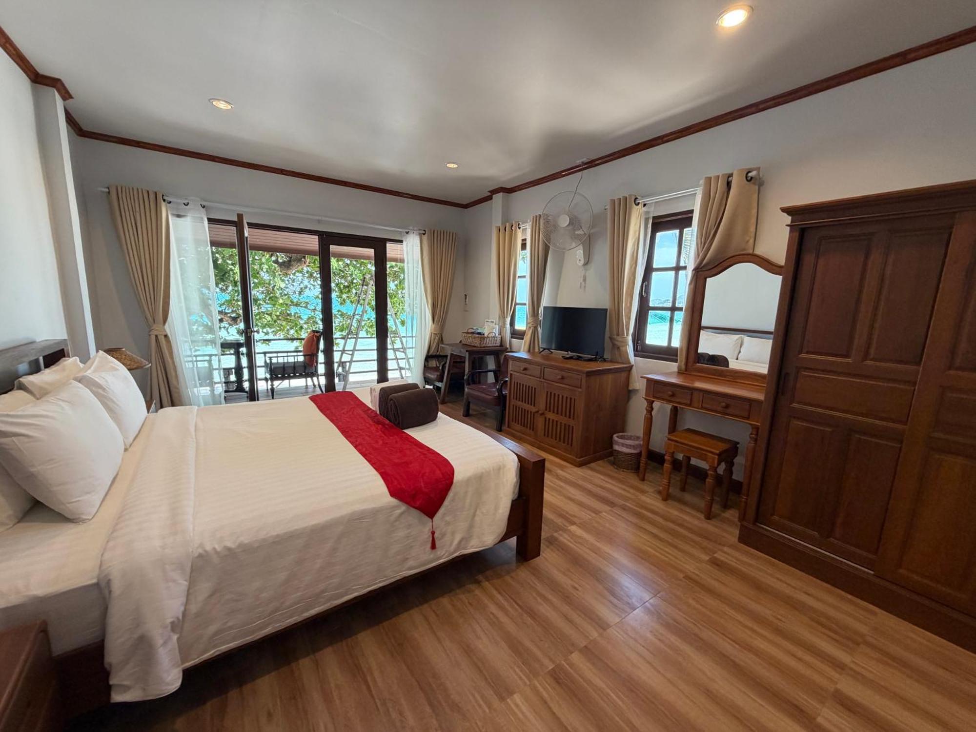 Fully Seaview Bungalow