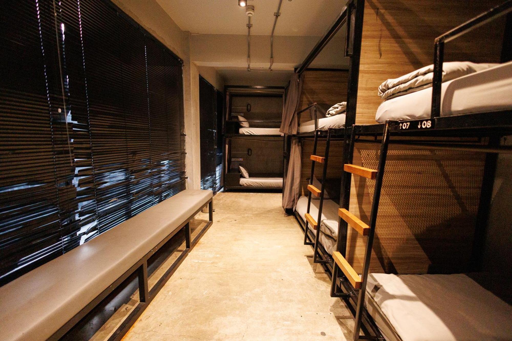 Bed 12-Bed Mixed Dormitory Room