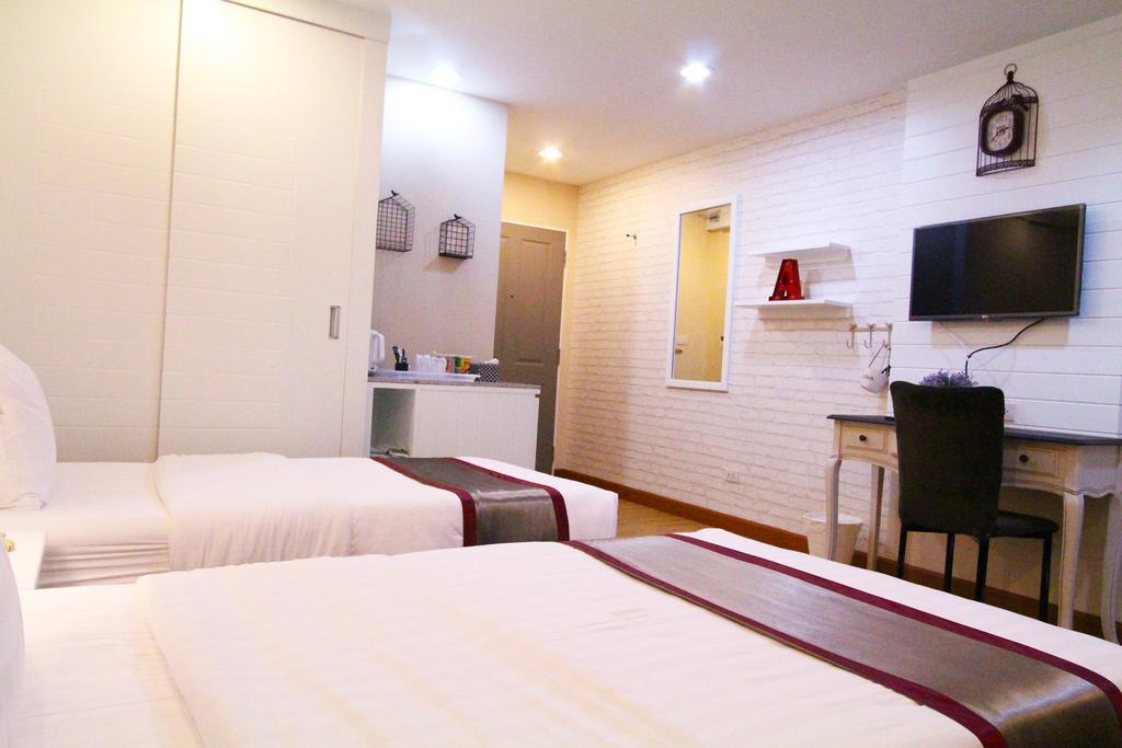 Twin Room Non-Smoking